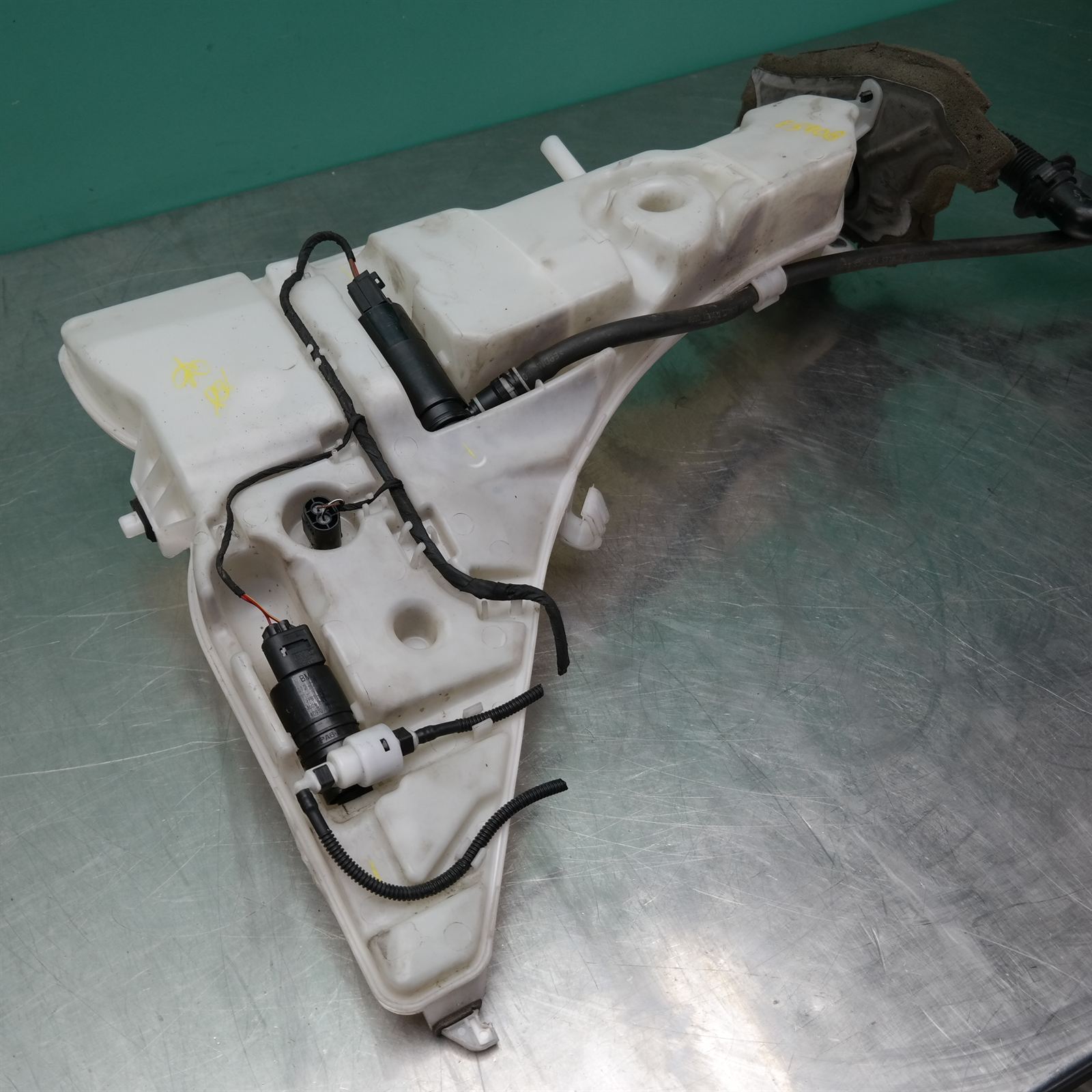 WASHER BOTTLE F15 (068) *61-45* 2 WASHER BOTTLE F15 (068) *61-45* - Image 2