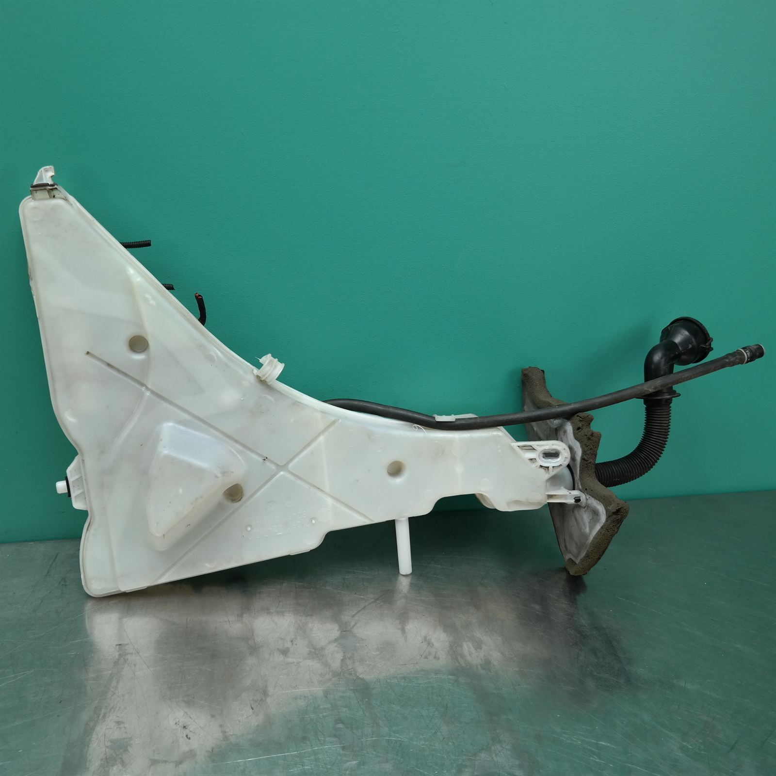 WASHER BOTTLE F15 (068) *61-45* 3 WASHER BOTTLE F15 (068) *61-45* - Image 3