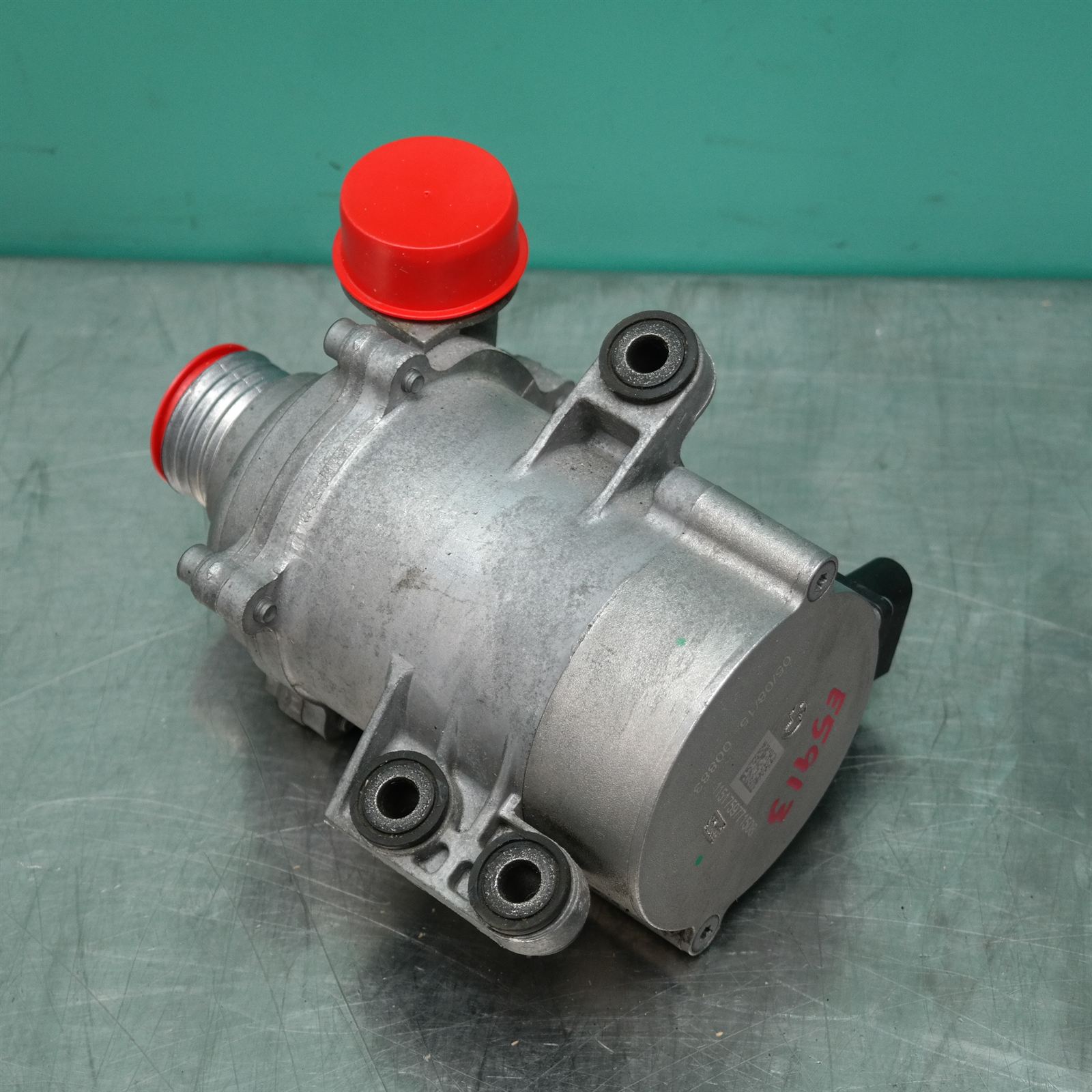 WATER PUMP F F22 # Coolant pump # (BE9) *11-35* Primary P4 2 WATER PUMP F F22 # Coolant pump # (BE9) *11-35* Primary P4 - Image 2