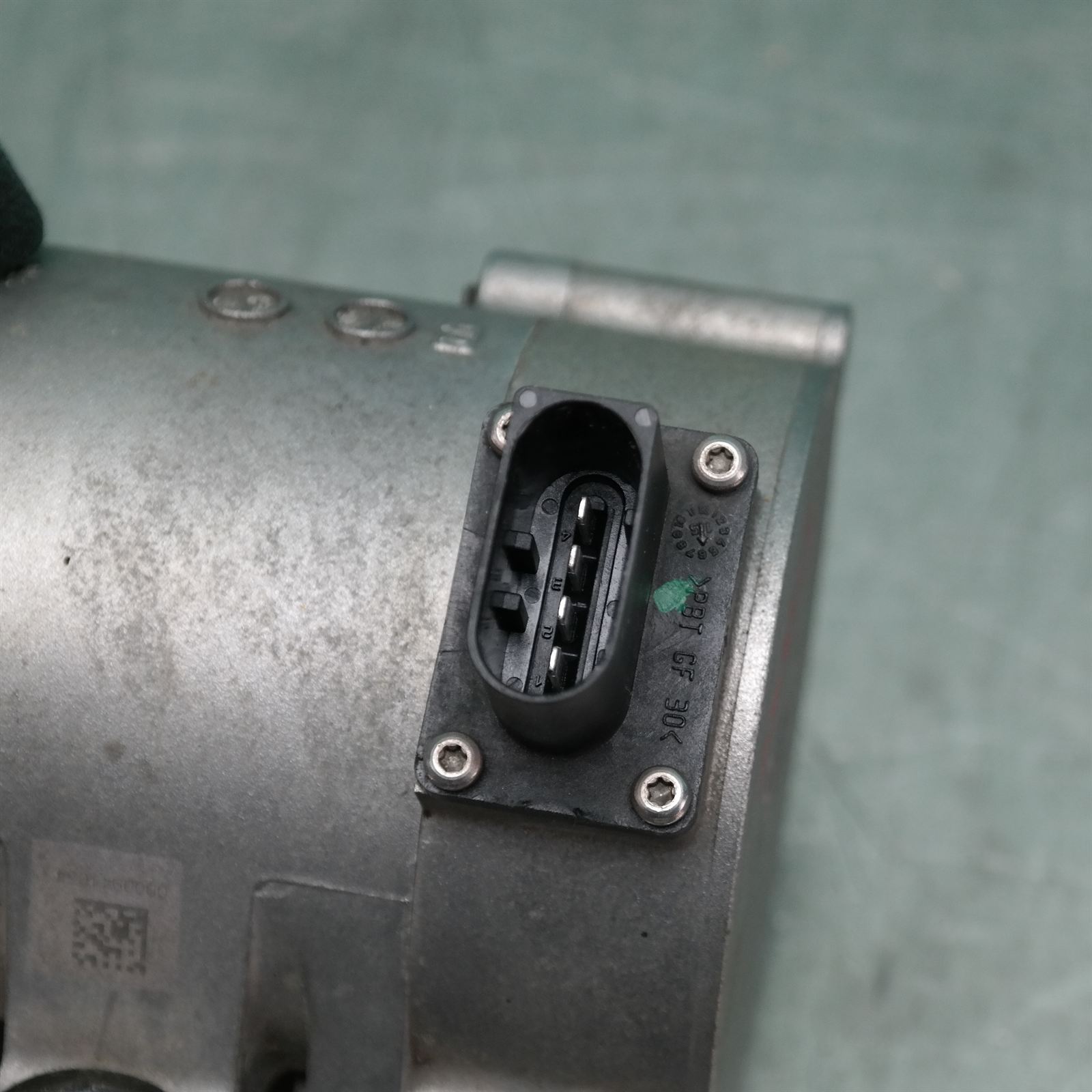 WATER PUMP F F22 # Coolant pump # (BE9) *11-35* Primary P4 4 WATER PUMP F F22 # Coolant pump # (BE9) *11-35* Primary P4 - Image 4