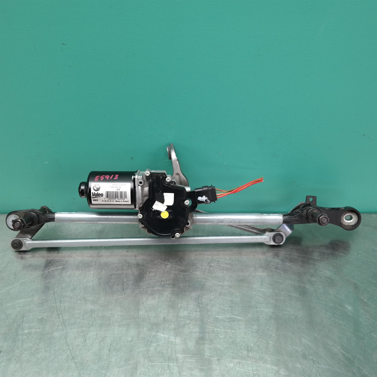 WIPER LINKAGE F F22 (527) *61-45* F22 F23 F87 WIPER LINKAGE F F22 (527) *61-45* F22 F23 F87