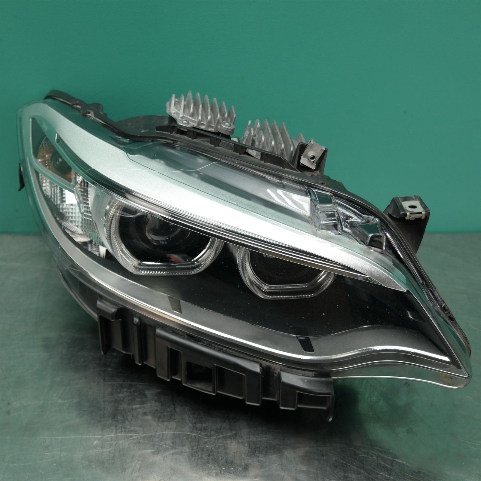 RIGHT HEADLAMP F22/F23, COUPE/CABRIO, XENON, ADAPTIVE TYPE, 11/13-05/17 RIGHT HEADLAMP F22/F23, COUPE/CABRIO, XENON, ADAPTIVE TYPE, 11/13-05/17