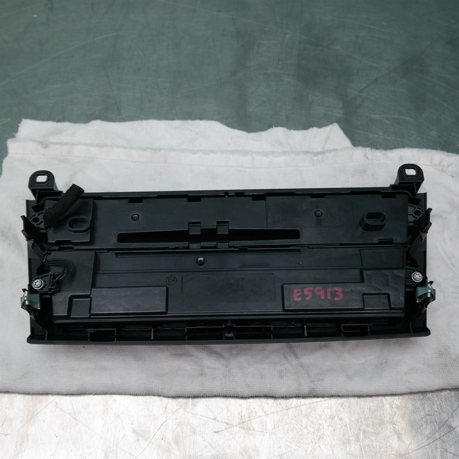 HEATER/AC CONTROLS F (102) *64-20* 5 HEATER/AC CONTROLS F (102) *64-20* - Image 5