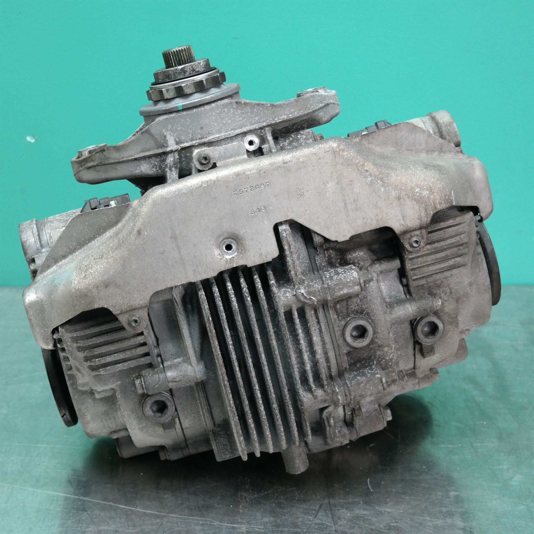 DIFFERENTIAL CENTRE E71 Rear (261) *33-05* 3.15 4 DIFFERENTIAL CENTRE E71 Rear (261) *33-05* 3.15 - Image 4