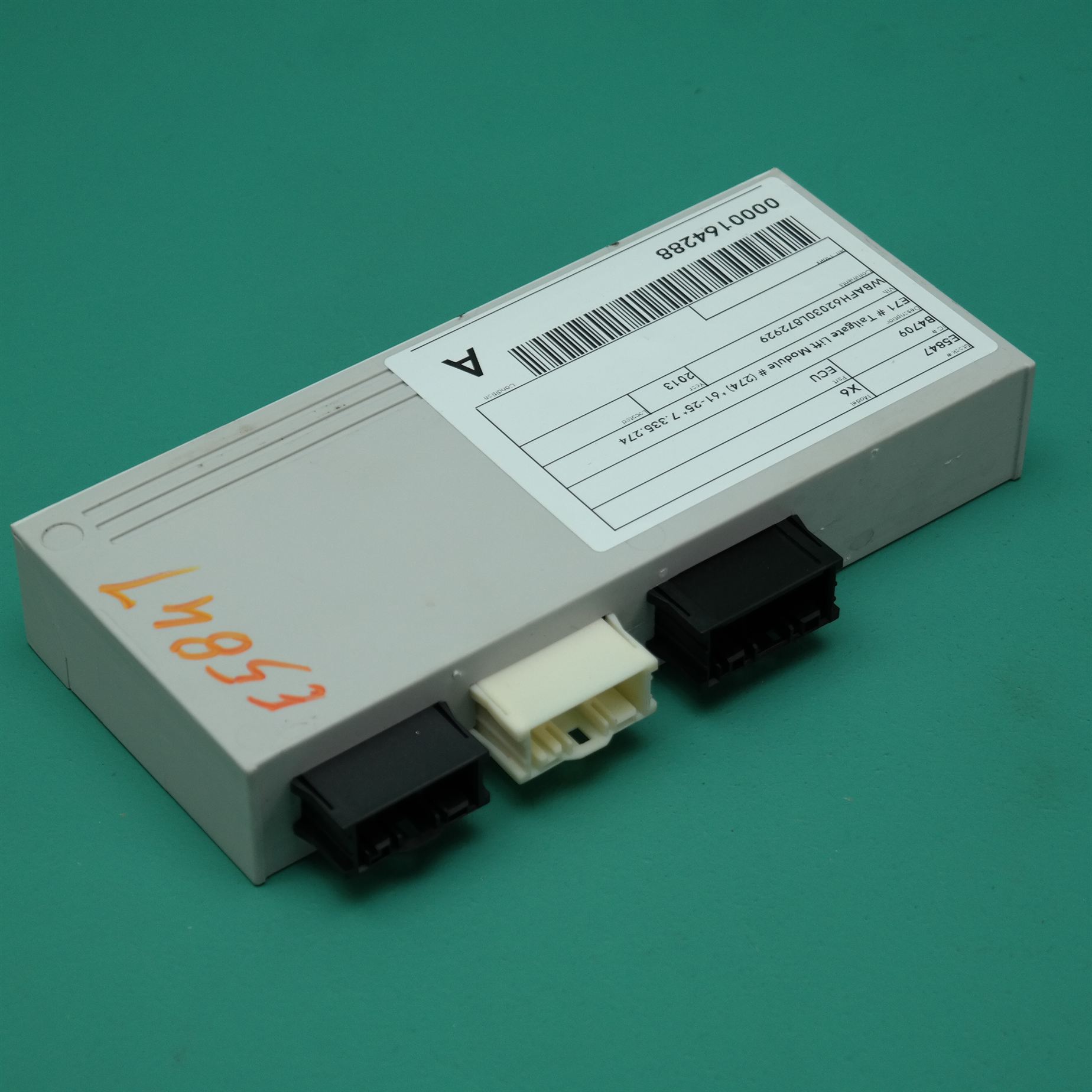 ECU E71 # Tailgate Lift Module # (274) *61-25* 7.335.274 2 ECU E71 # Tailgate Lift Module # (274) *61-25* 7.335.274 - Image 2