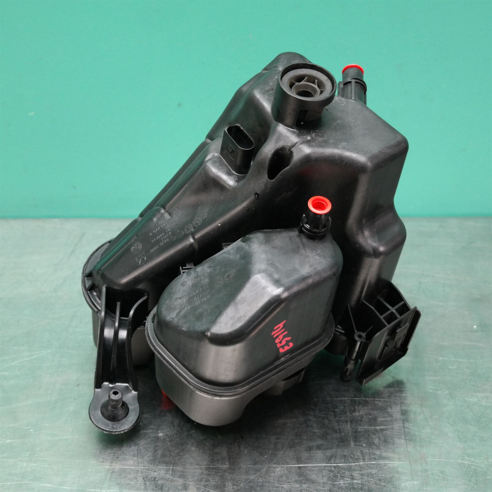 OVERFLOW BOTTLE F30 (649) (045) *17-20* 3 OVERFLOW BOTTLE F30 (649) (045) *17-20* - Image 3
