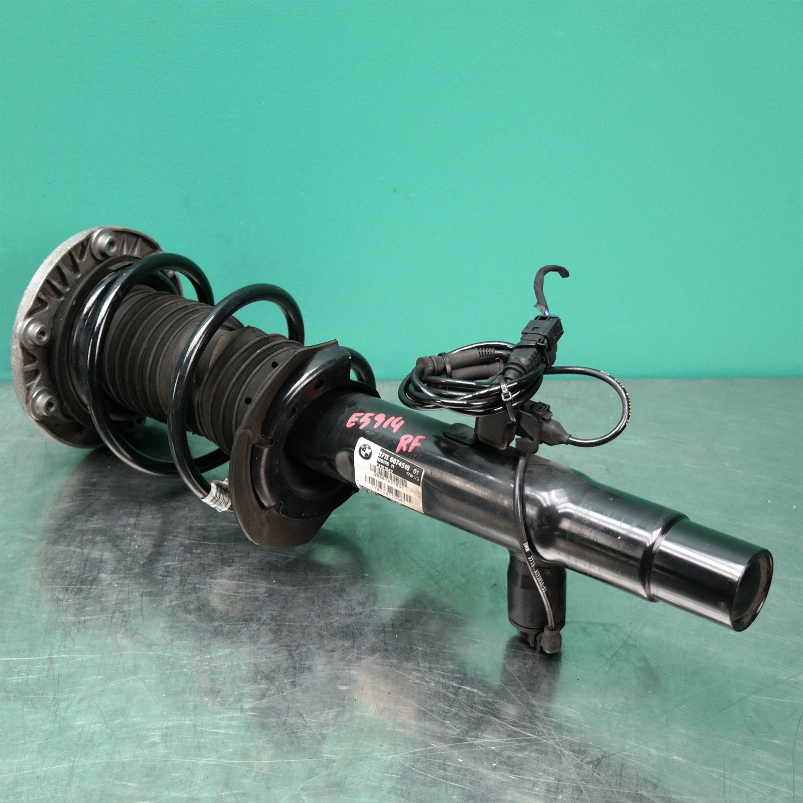 RIGHT FRONT STRUT F30 (518) *31-10* RIGHT FRONT STRUT F30 (518) *31-10*