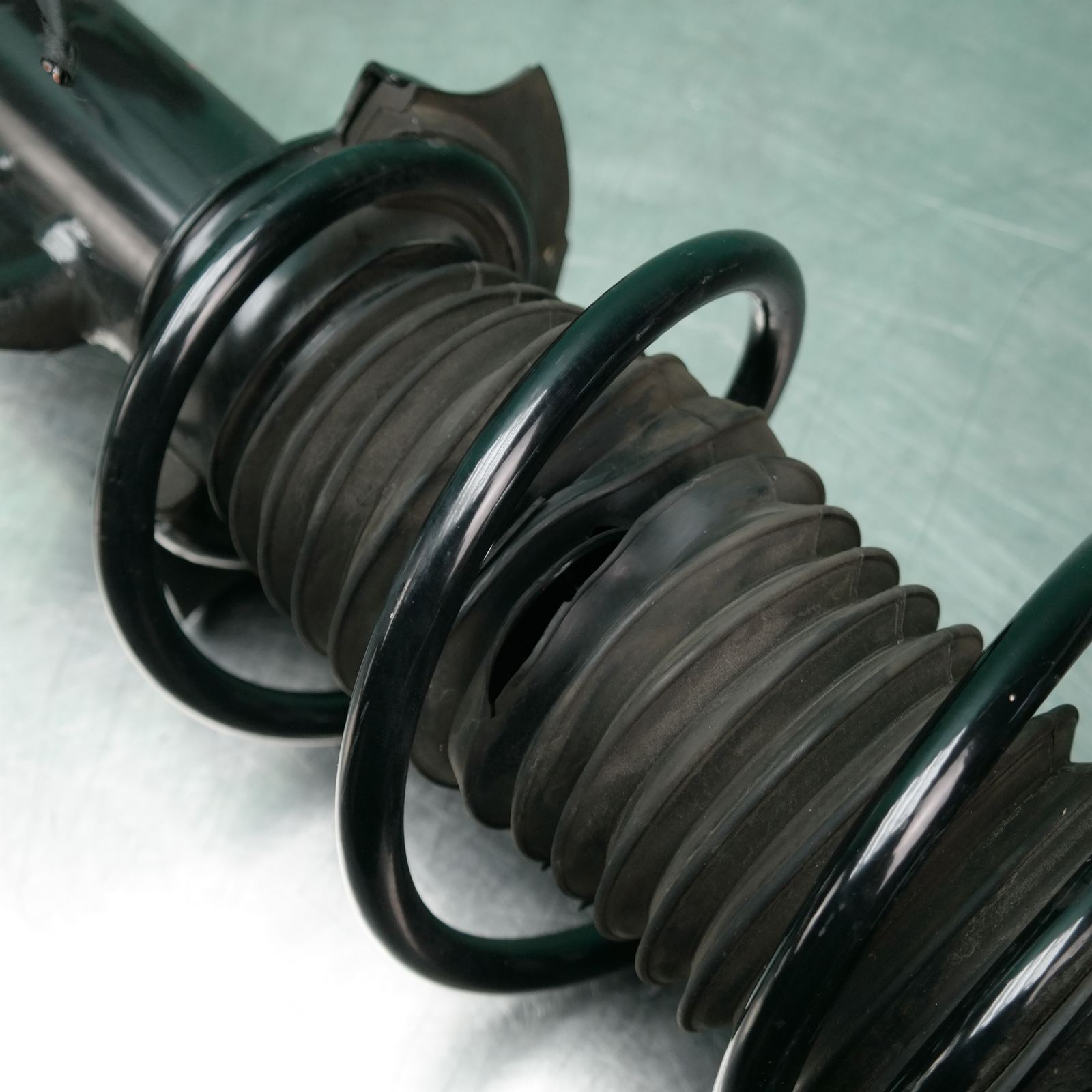 RIGHT FRONT STRUT F30 (518) *31-10* 4 RIGHT FRONT STRUT F30 (518) *31-10* - Image 4
