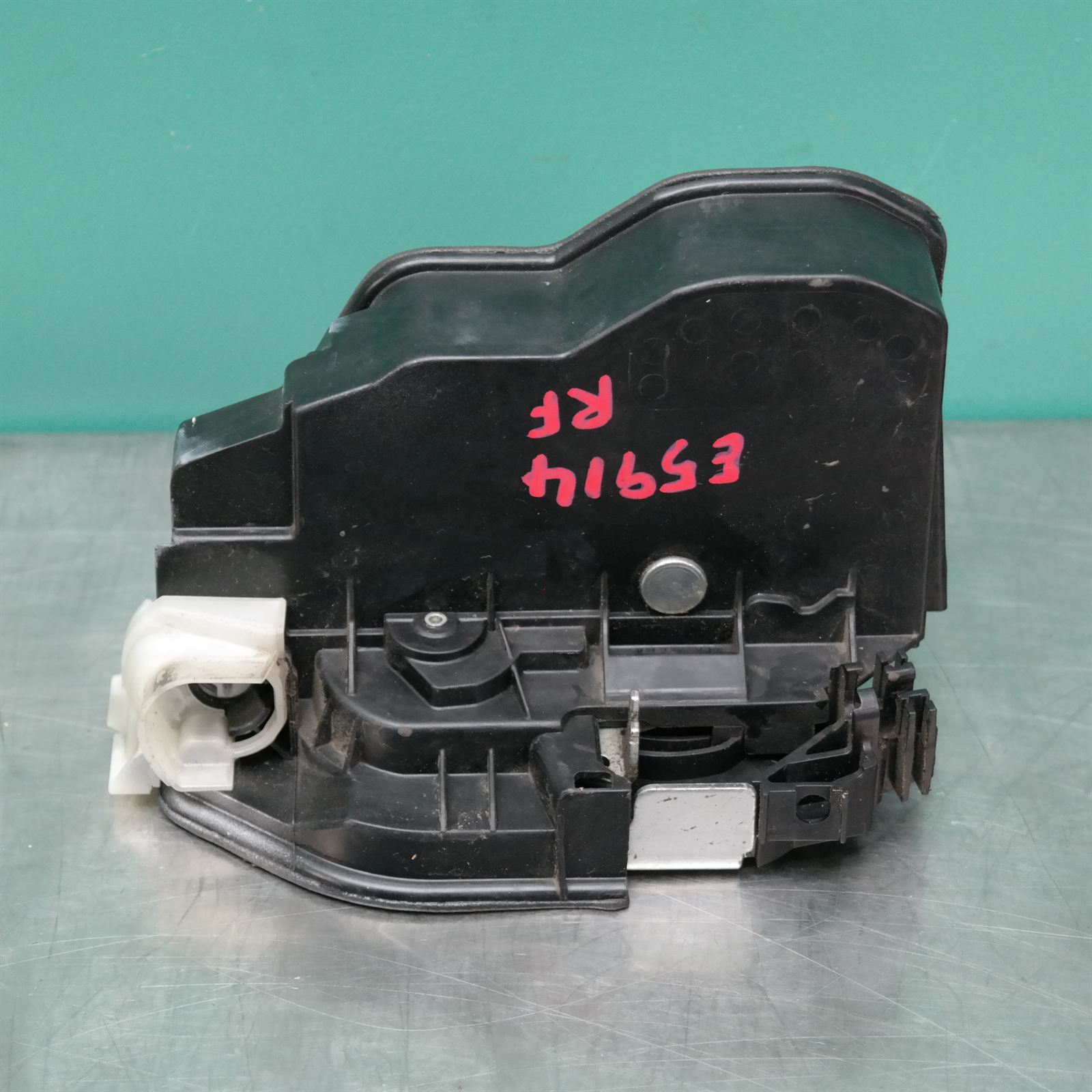 LOCK MECHANISM F30 # Door lock # (144) *51-10* RHF LOCK MECHANISM F30 # Door lock # (144) *51-10* RHF