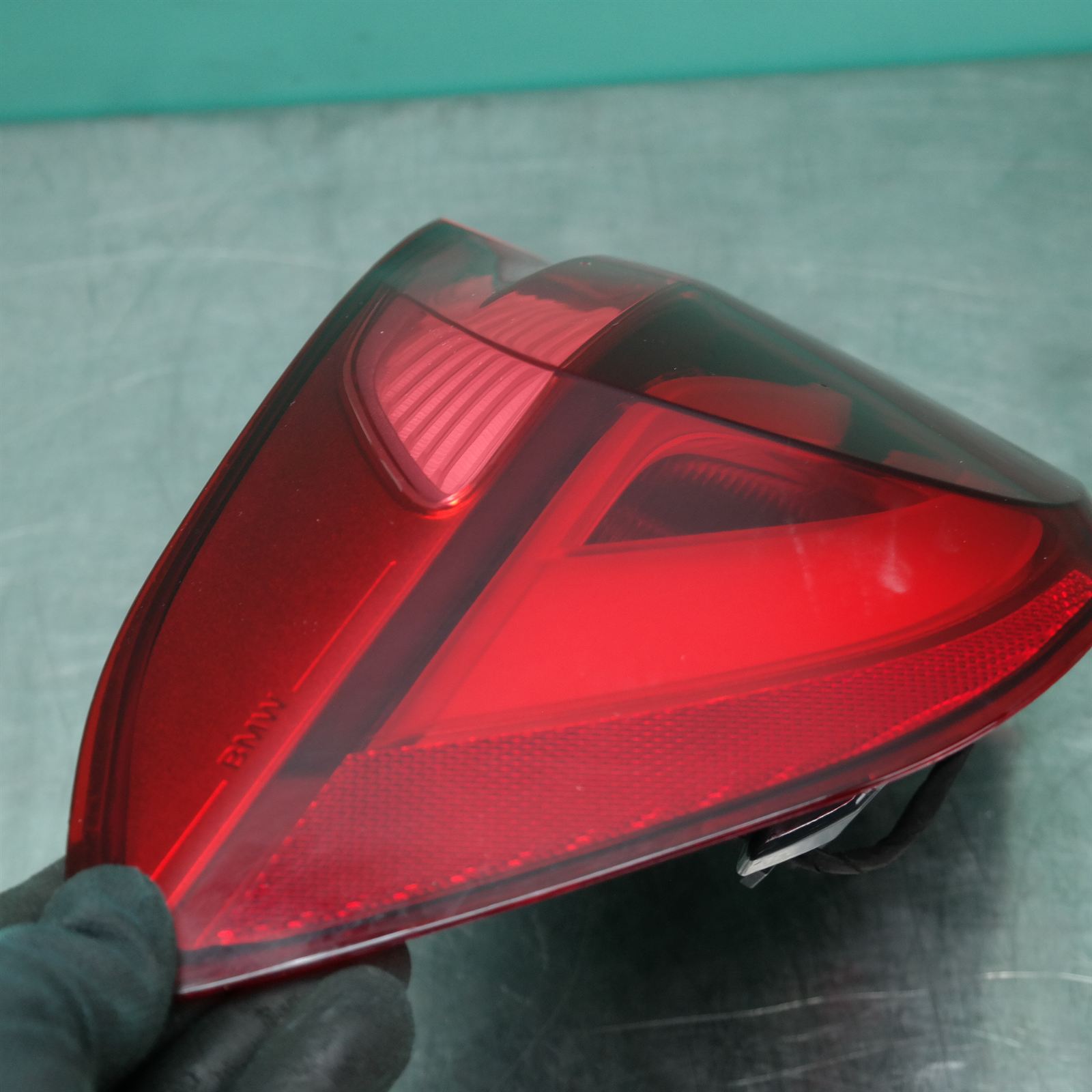 LEFT TAILLIGHT F30/F80, W/ LED, M SPORT TYPE, 06/15-12/19 3 LEFT TAILLIGHT F30/F80, W/ LED, M SPORT TYPE, 06/15-12/19 - Image 3
