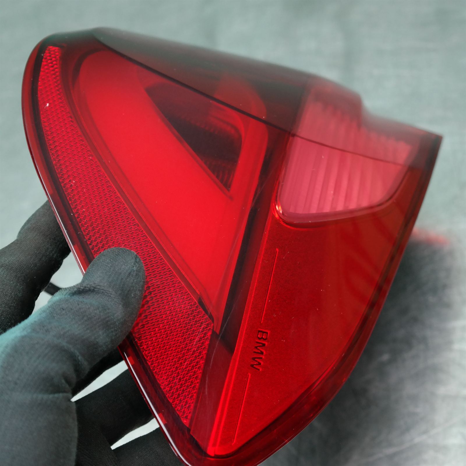 RIGHT TAILLIGHT F30/F80, W/ LED TYPE, NON M SPORT TYPE, 06/15-12/19 4 RIGHT TAILLIGHT F30/F80, W/ LED TYPE, NON M SPORT TYPE, 06/15-12/19 - Image 4