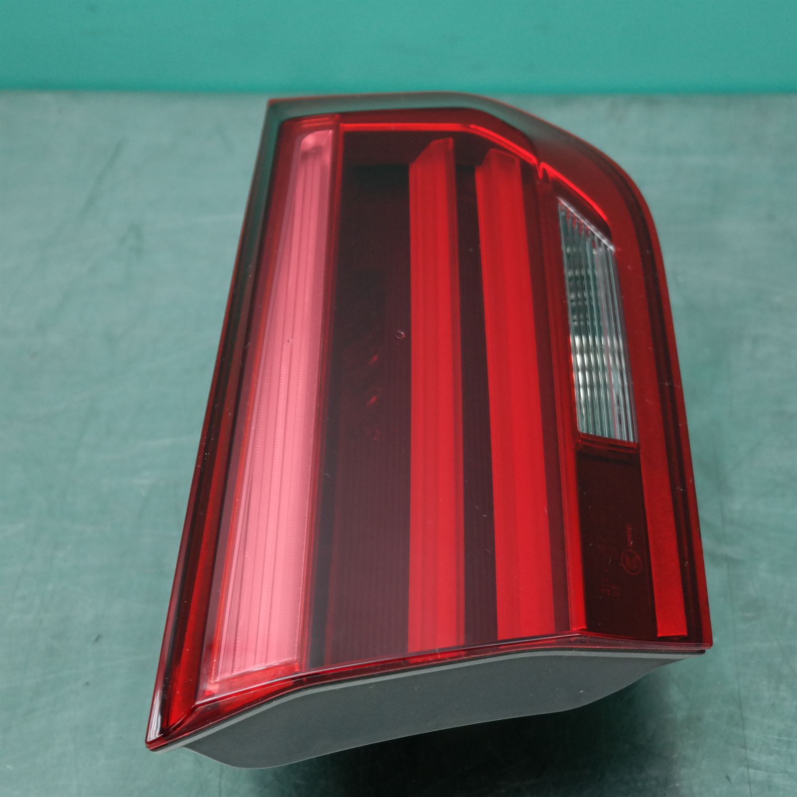 REAR GARNISH F30 (119) *63-20* L 2 REAR GARNISH F30 (119) *63-20* L - Image 2