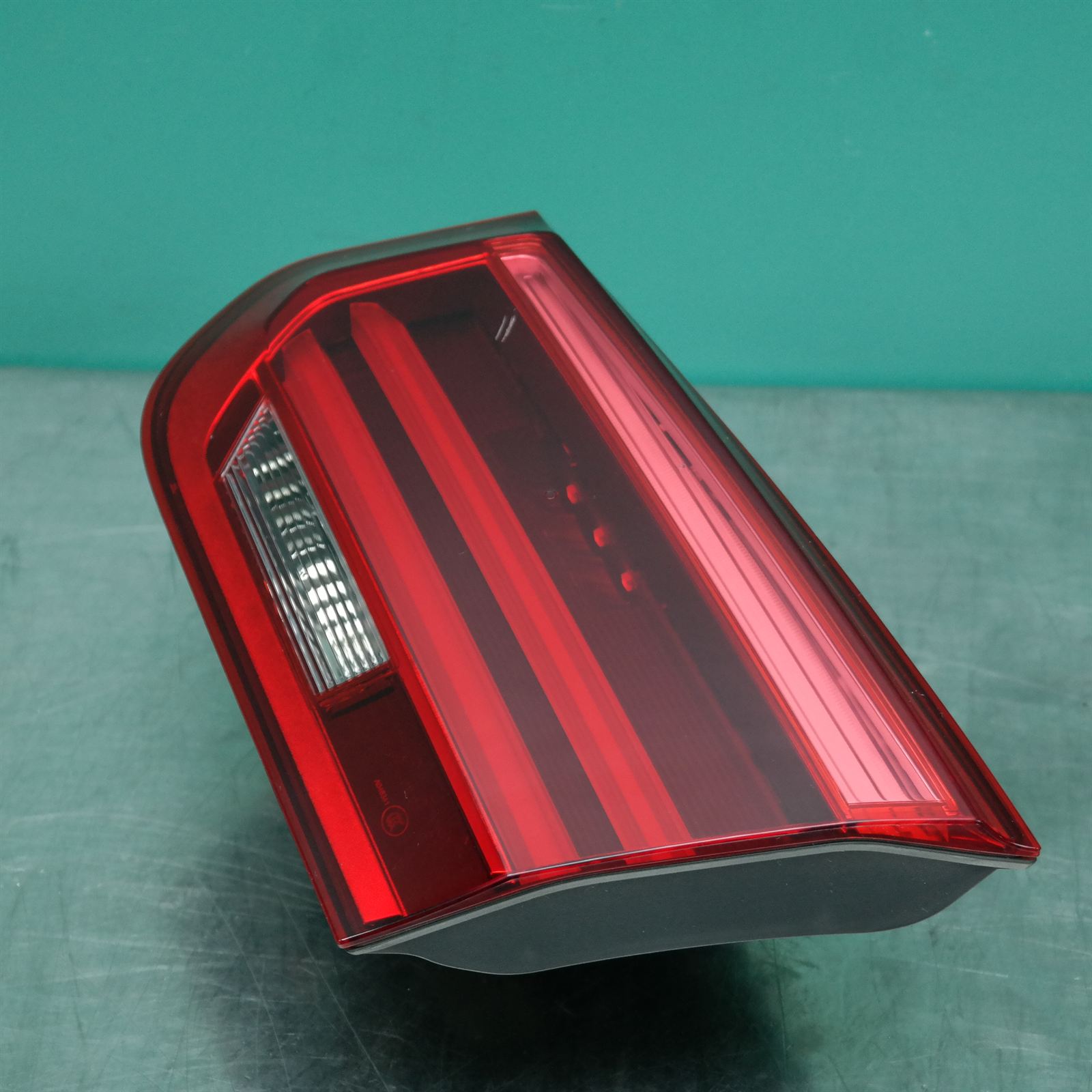REAR GARNISH F30 (120) *63-20* R 2 REAR GARNISH F30 (120) *63-20* R - Image 2