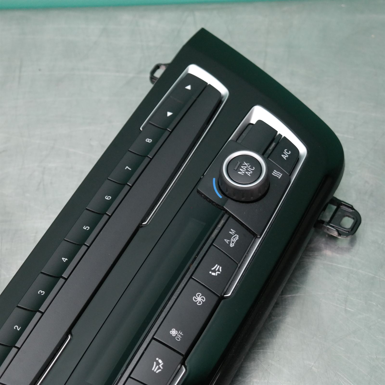 HEATER/AC CONTROLS F30 (545) *64-50* 3 HEATER/AC CONTROLS F30 (545) *64-50* - Image 3