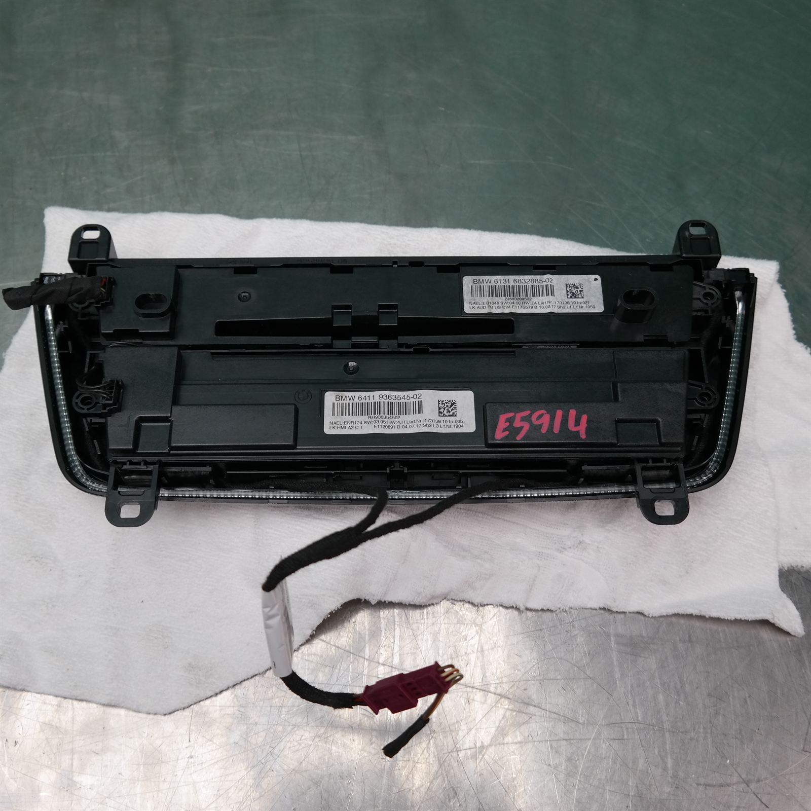 HEATER/AC CONTROLS F30 (545) *64-50* 4 HEATER/AC CONTROLS F30 (545) *64-50* - Image 4