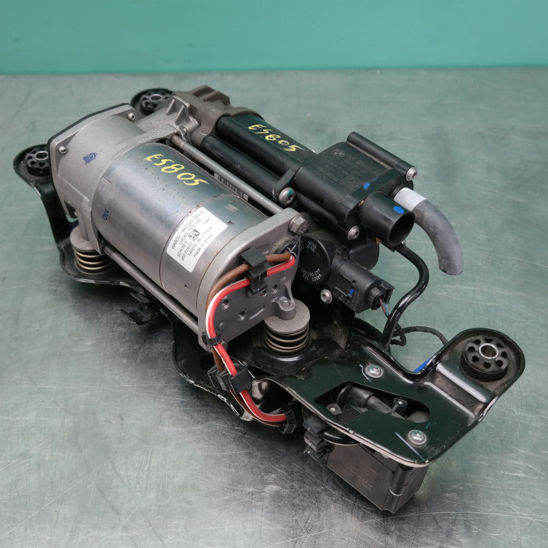 AIR RIDE COMPRESSOR F16 (177) *33-50* 2 AIR RIDE COMPRESSOR F16 (177) *33-50* - Image 2