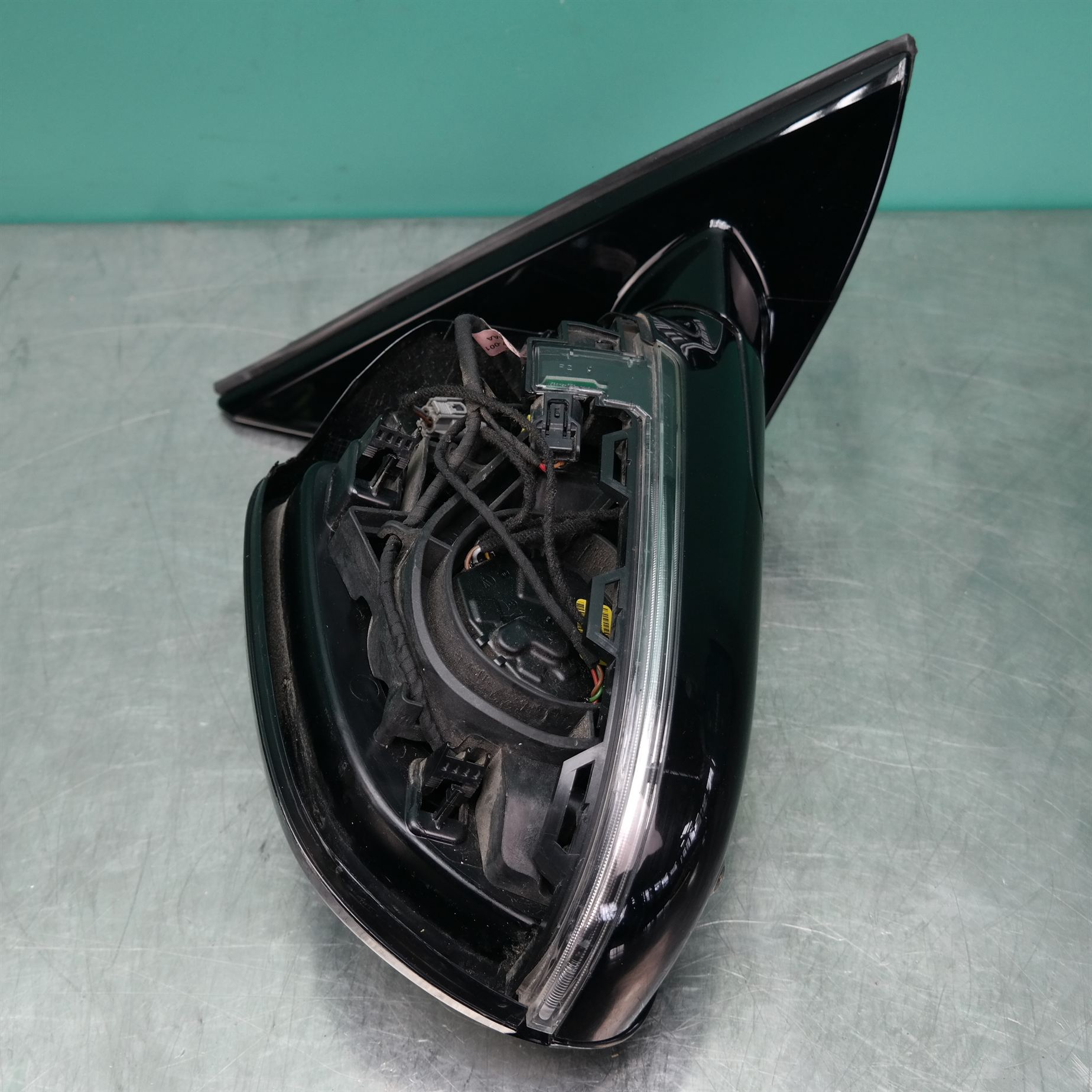 RIGHT DOOR MIRROR F16 (148) *51-07* 2 RIGHT DOOR MIRROR F16 (148) *51-07* - Image 2