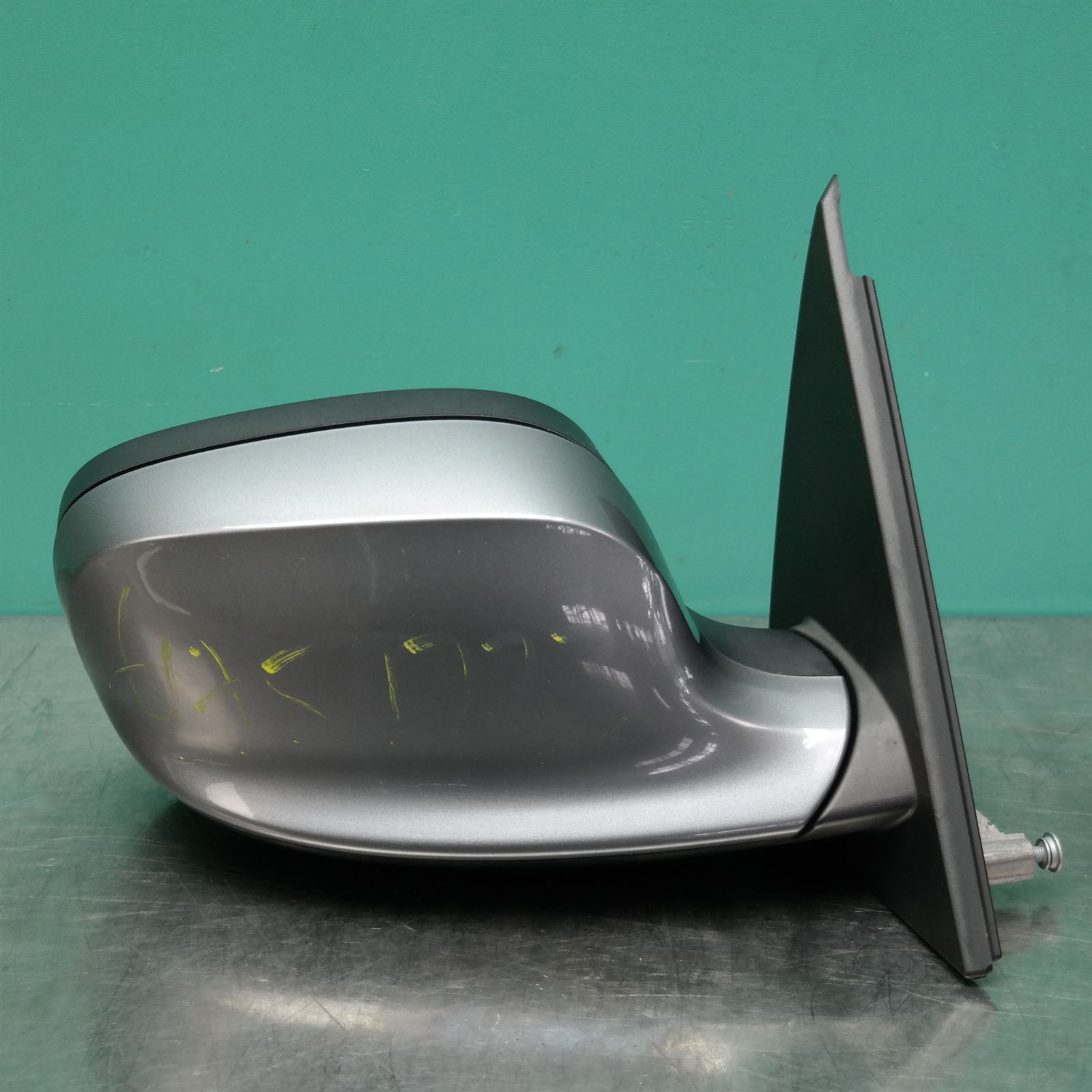 RIGHT DOOR MIRROR F25 (100) *51-07* RIGHT DOOR MIRROR F25 (100) *51-07*
