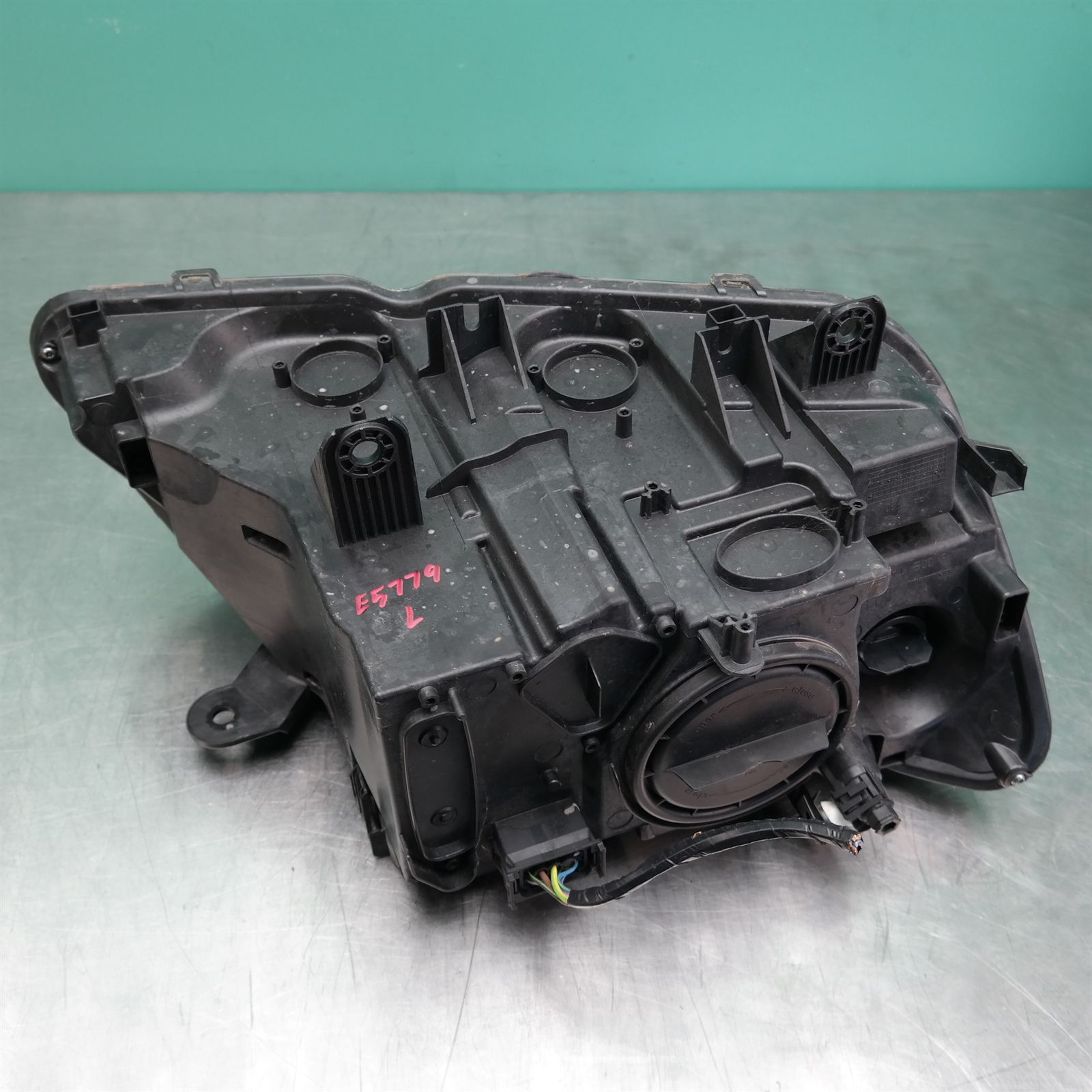 LEFT HEADLAMP F25, HALOGEN TYPE, 12/10-03/14 6 LEFT HEADLAMP F25, HALOGEN TYPE, 12/10-03/14 - Image 6