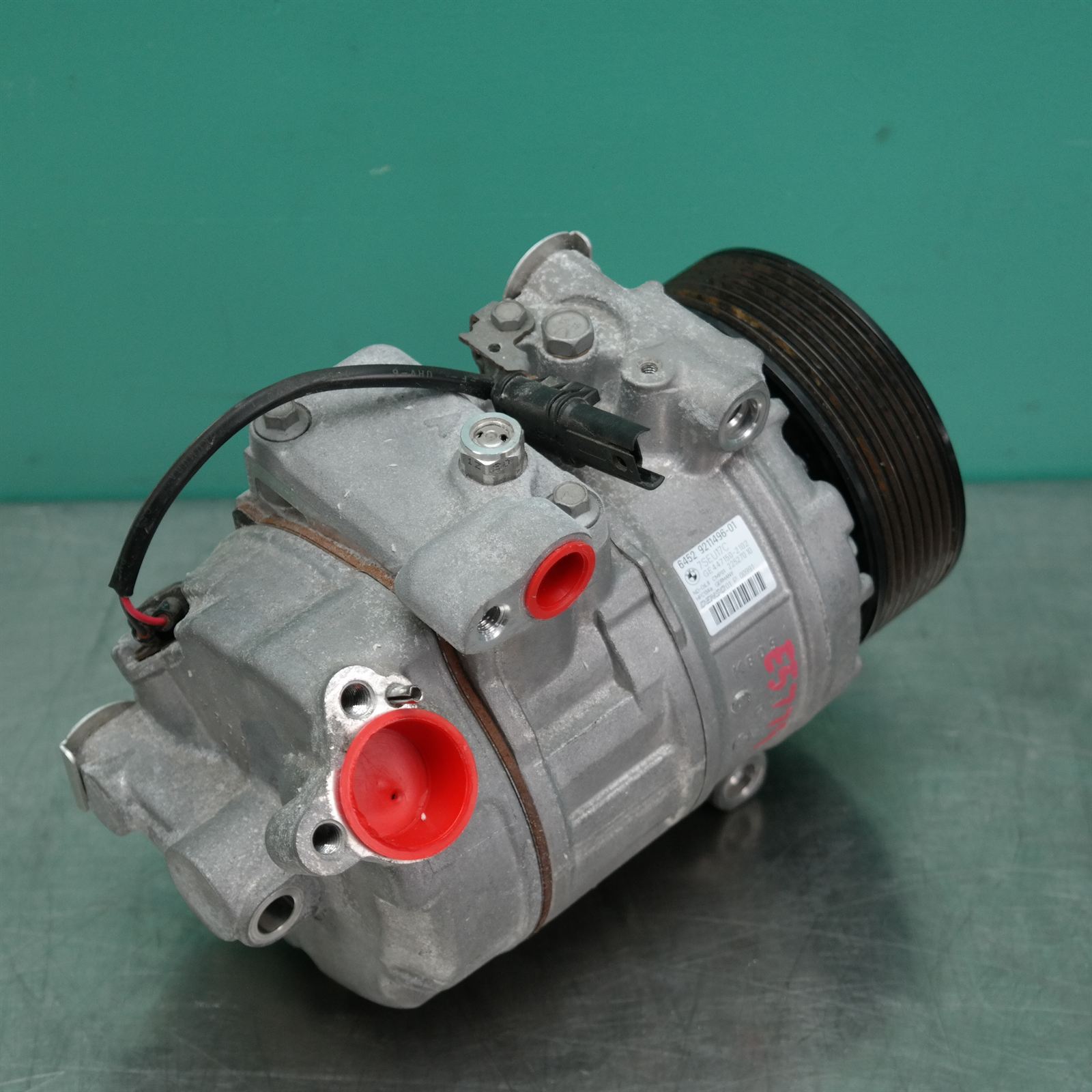 A/C COMPRESSOR F25 (496) *64-50* P6 2 A/C COMPRESSOR F25 (496) *64-50* P6 - Image 2