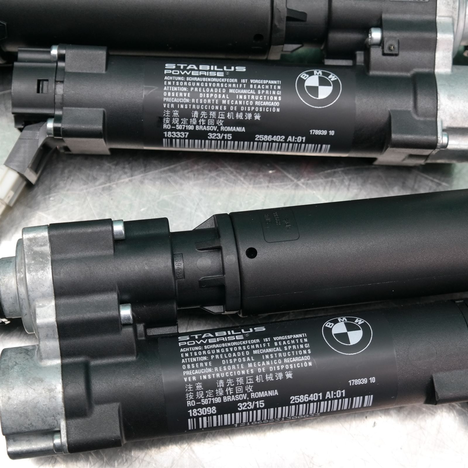 HATCH STRUT F32 (627) (628) *41-60* 3 HATCH STRUT F32 (627) (628) *41-60* - Image 3