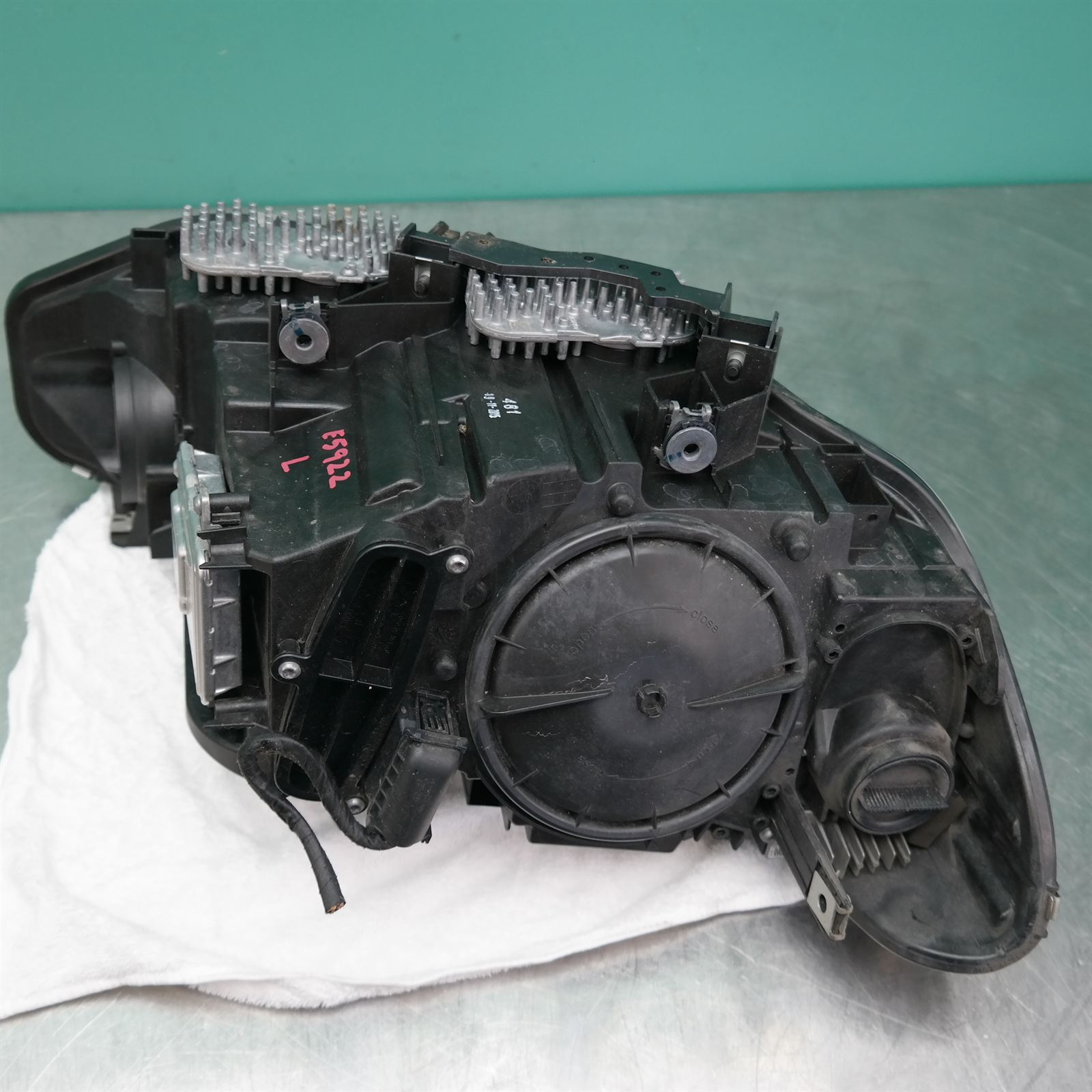 LEFT HEADLAMP F32/F33/F36, COUPE/CABRIO/HATCH, XENON TYPE, 07/13-12/20 6 LEFT HEADLAMP F32/F33/F36, COUPE/CABRIO/HATCH, XENON TYPE, 07/13-12/20 - Image 6