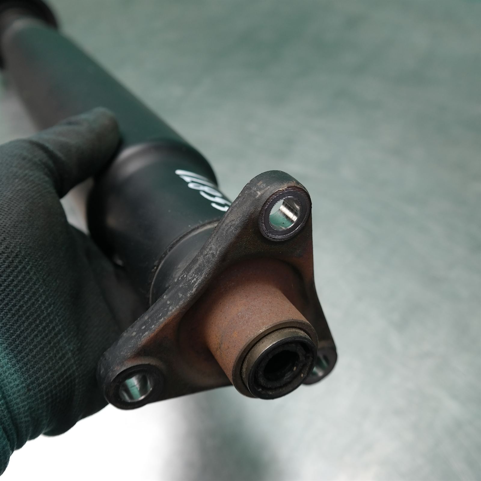 REAR PROP SHAFT F15 (427) *26-05* "Keep" towing 4 REAR PROP SHAFT F15 (427) *26-05* "Keep" towing - Image 4