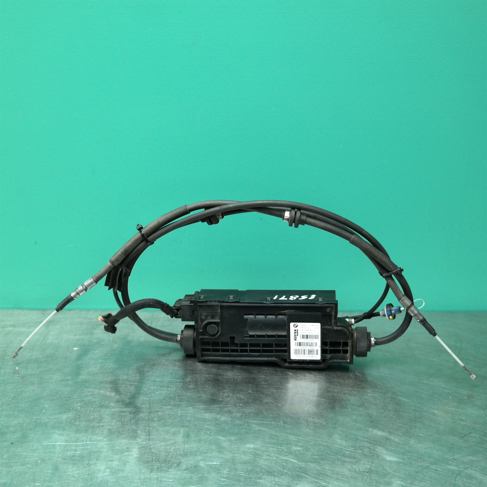 HANDBRAKE ACTUATOR F15 (220) *34-30* HANDBRAKE ACTUATOR F15 (220) *34-30*