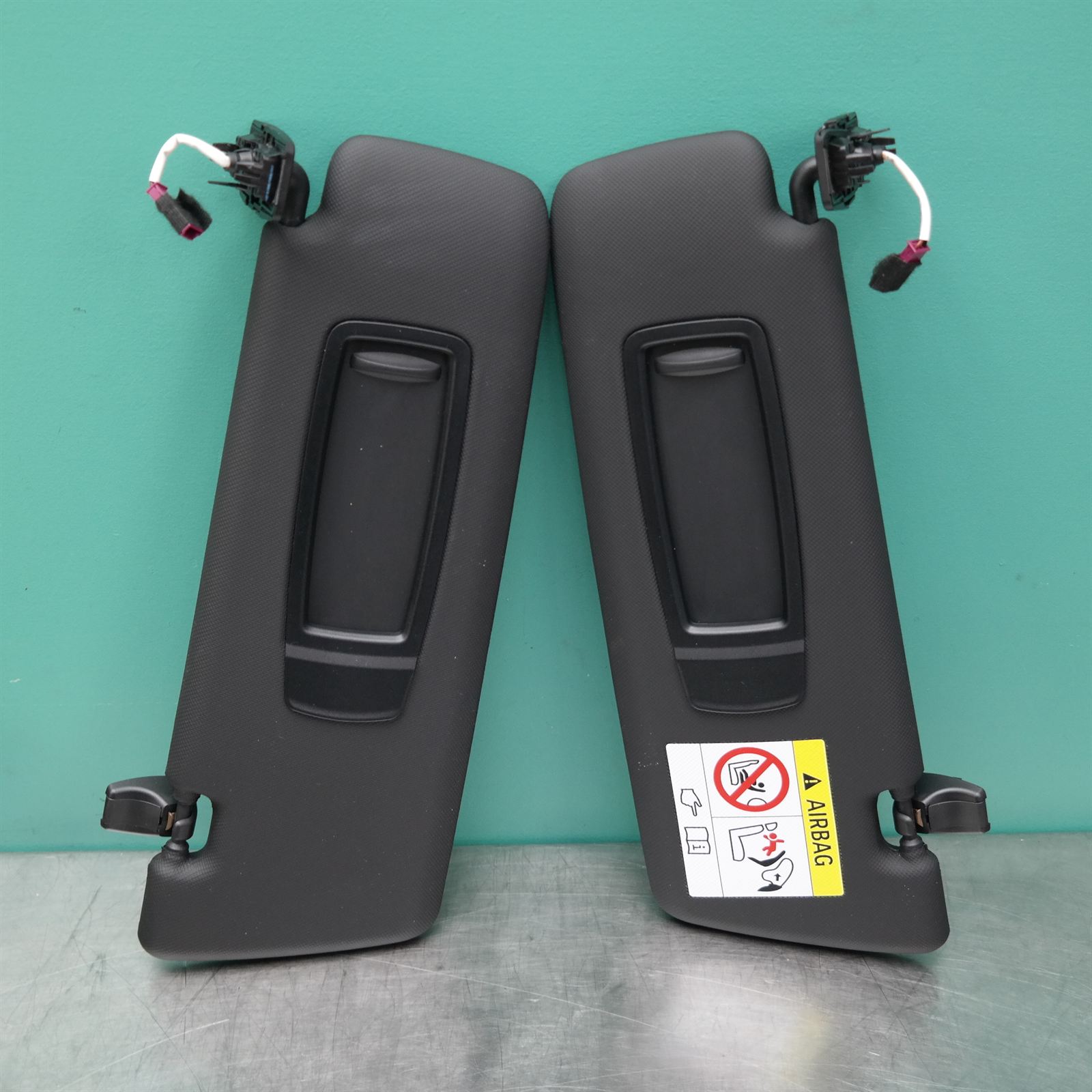 SUN VISOR F15 (049) (050) *51-40* SUN VISOR F15 (049) (050) *51-40*