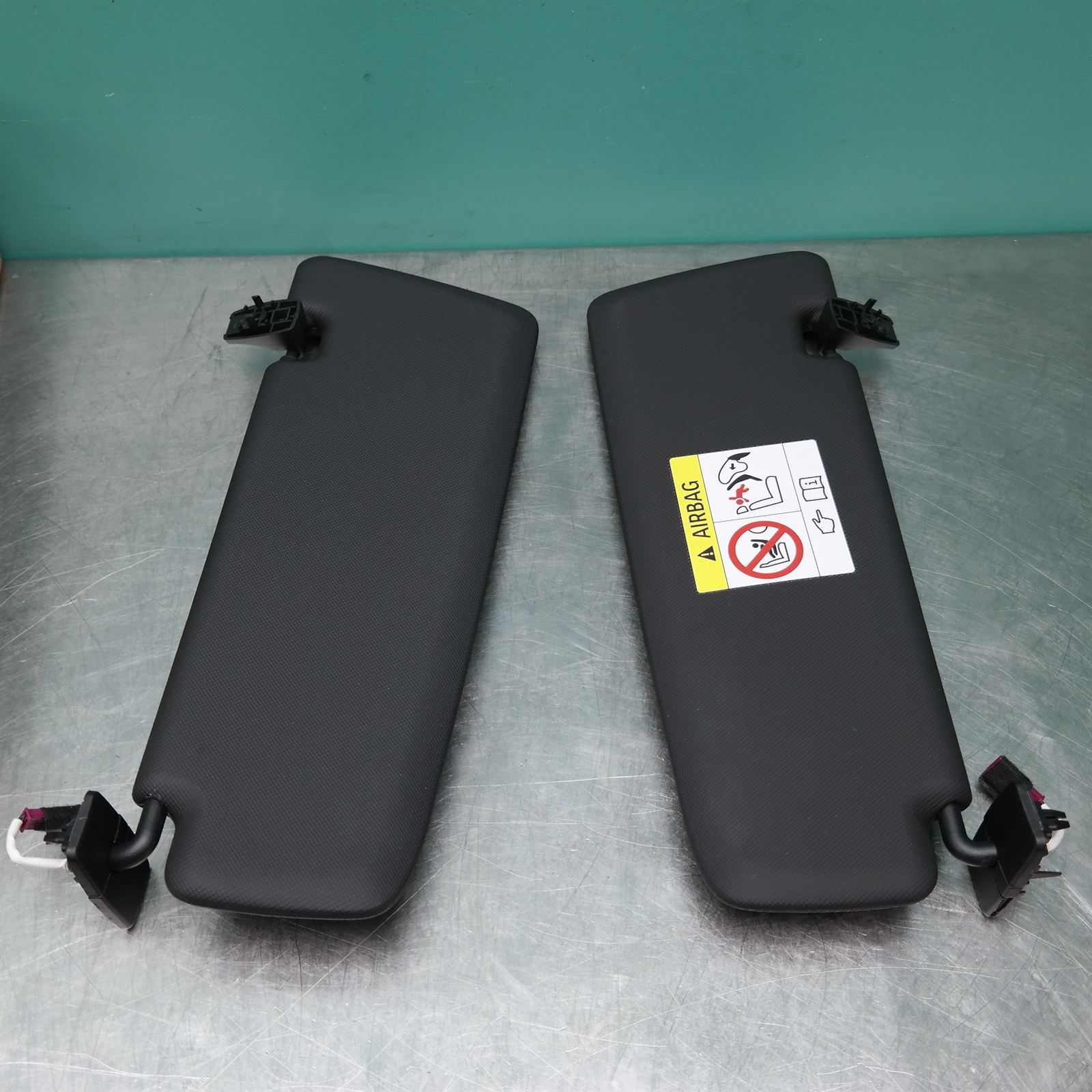 SUN VISOR F15 (049) (050) *51-40* 2 SUN VISOR F15 (049) (050) *51-40* - Image 2