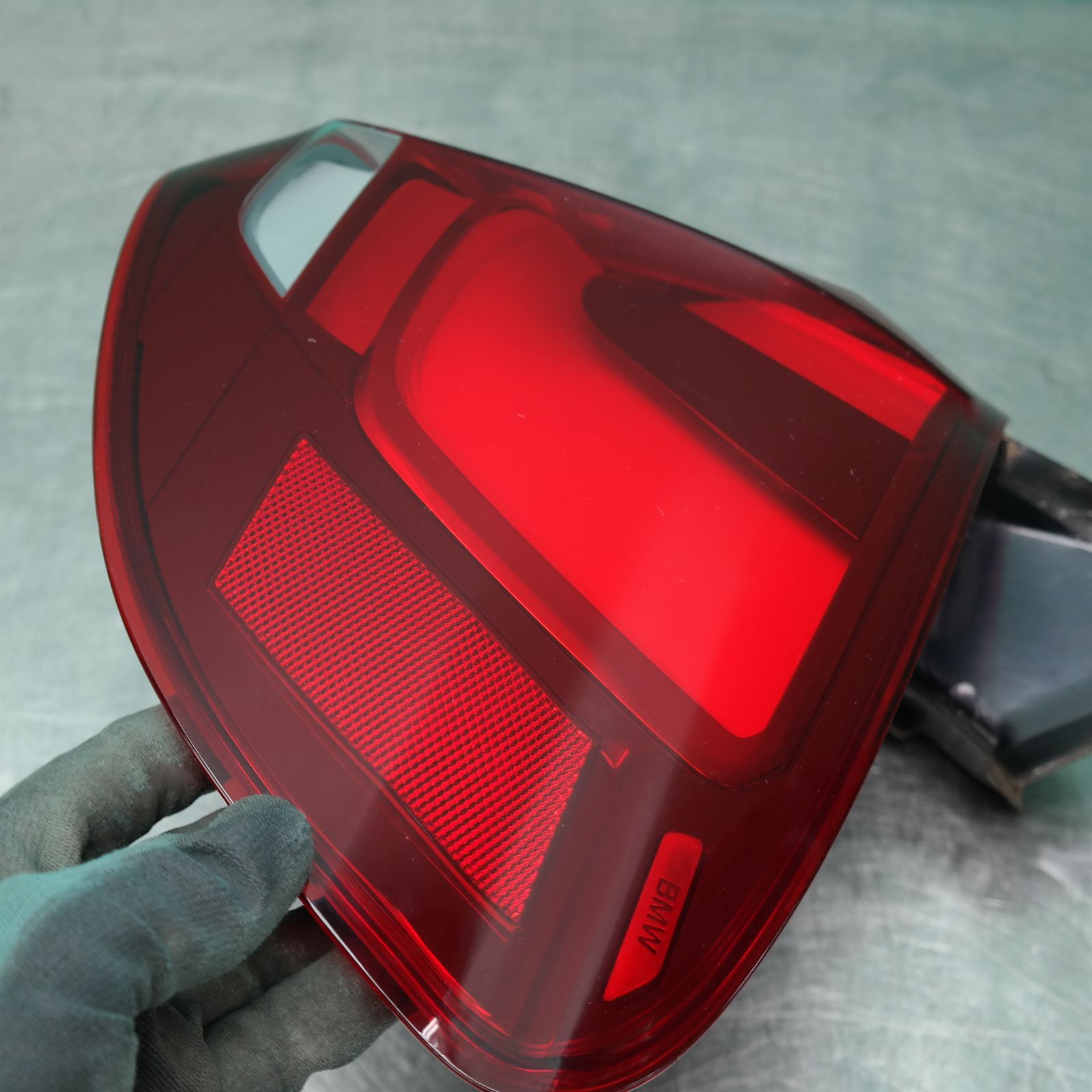 RIGHT TAILLIGHT F15/F85, 09/13-07/18 4 RIGHT TAILLIGHT F15/F85, 09/13-07/18 - Image 4