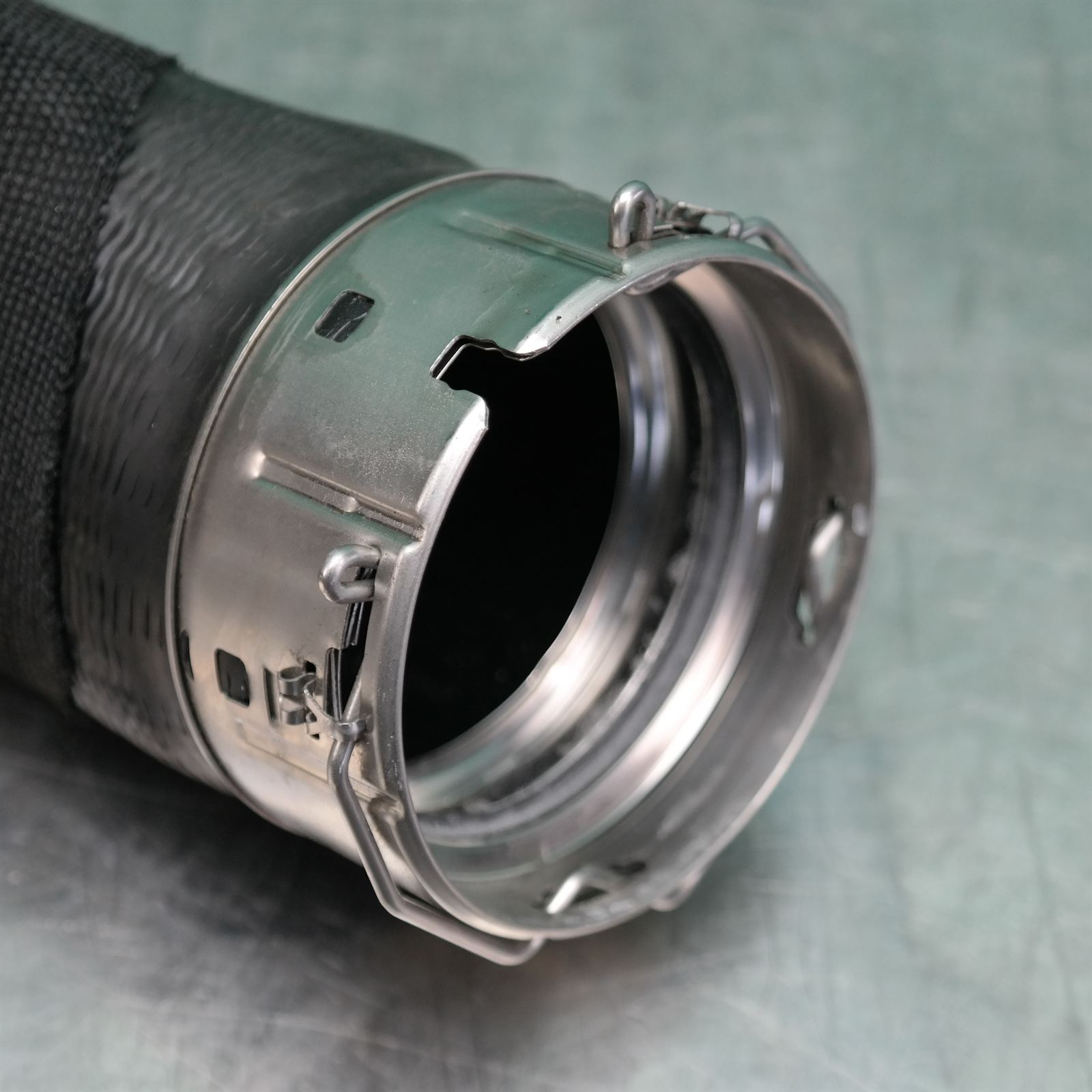 AIR CLEANER DUCT/HOS F70 # Charge air line # (577) *13-15* M 3 AIR CLEANER DUCT/HOS F70 # Charge air line # (577) *13-15* M - Image 3