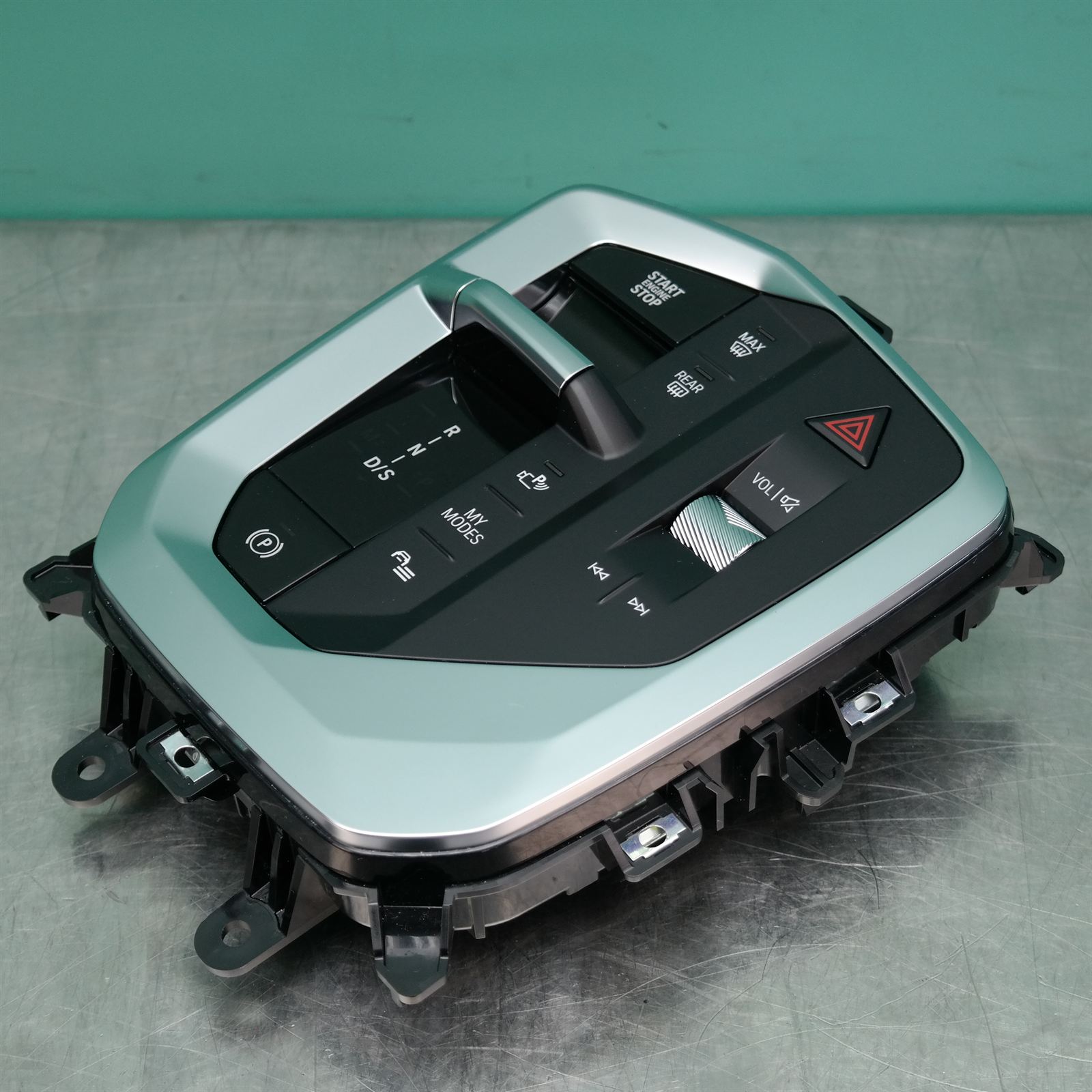 GEAR STICK/SHIFTER F70 (828) *61-35* GEAR STICK/SHIFTER F70 (828) *61-35*