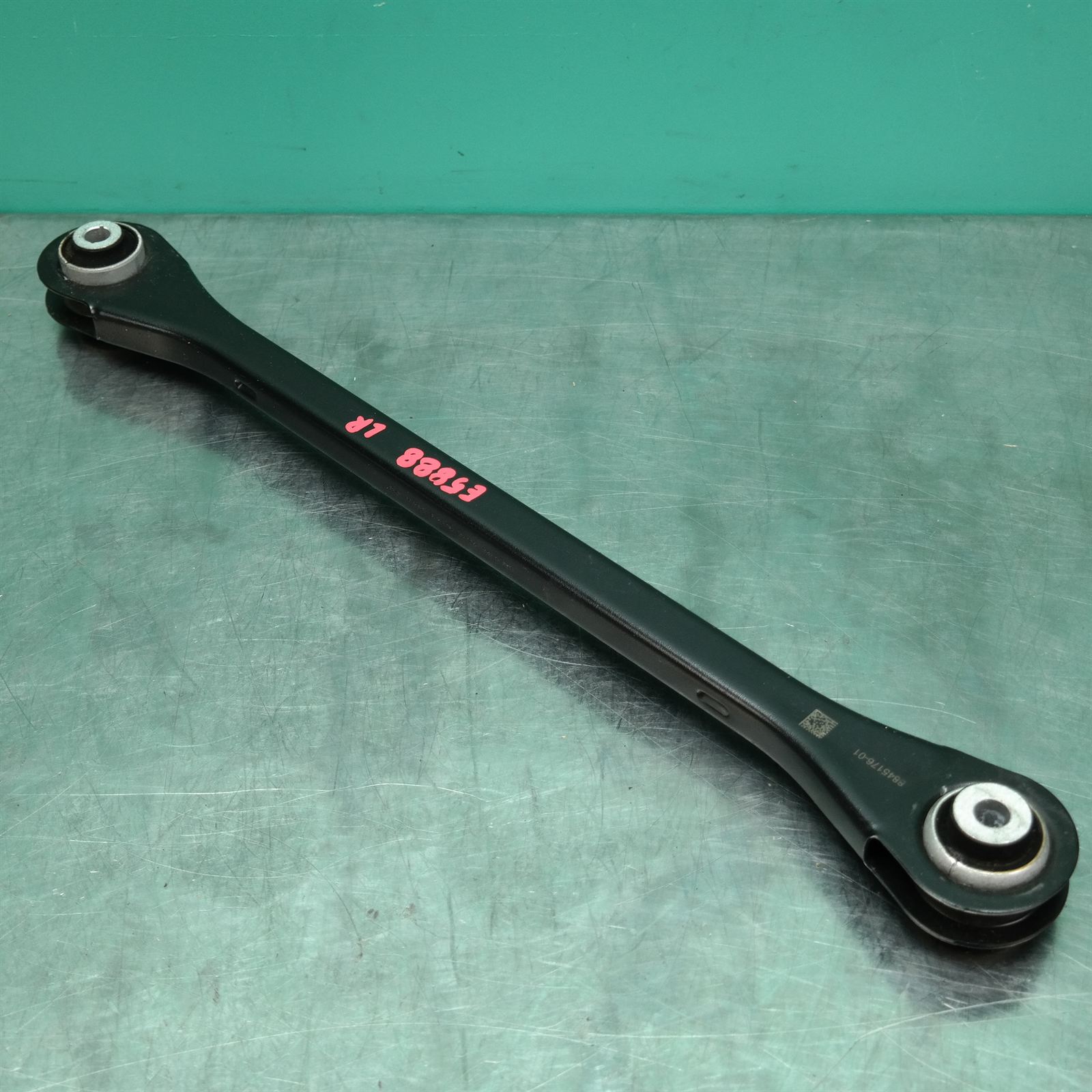 LEFT REAR TRAILING ARM F70 # Lower Wishbone # (176) *33-30* LEFT REAR TRAILING ARM F70 # Lower Wishbone # (176) *33-30*