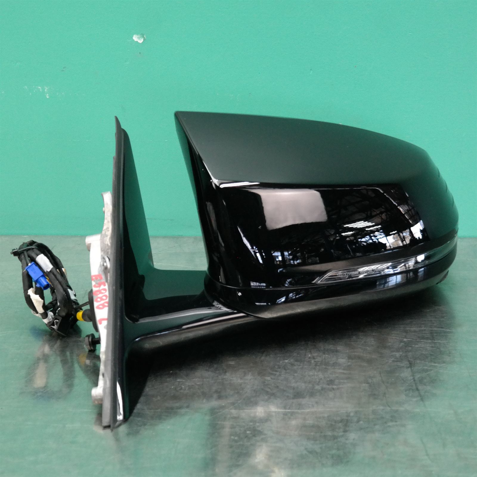 LEFT DOOR MIRROR F70 (505) *51-07* 2 LEFT DOOR MIRROR F70 (505) *51-07* - Image 2