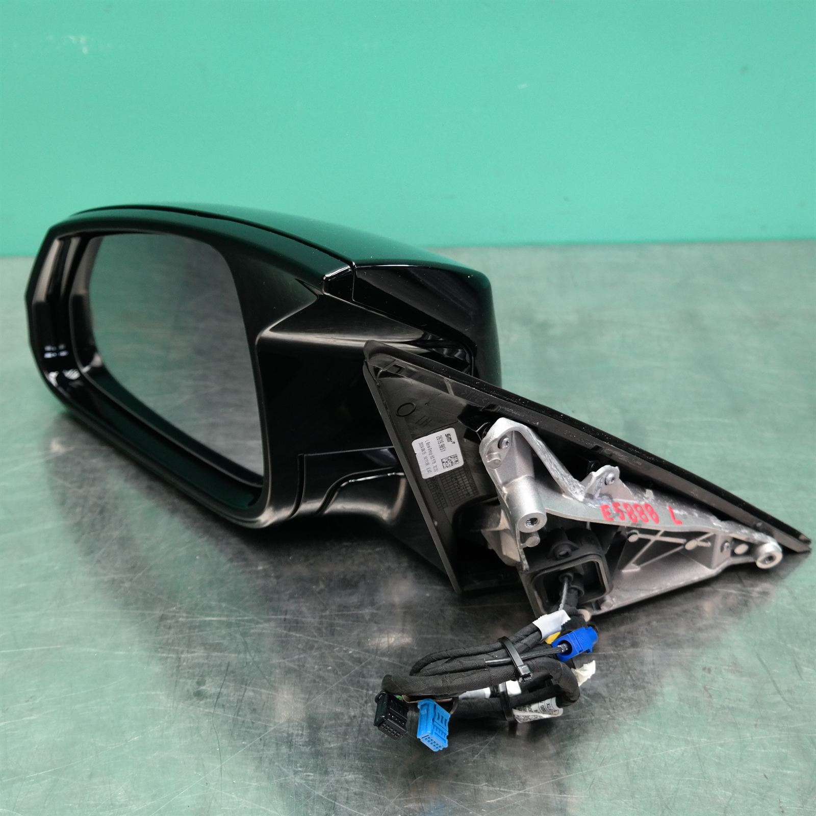 LEFT DOOR MIRROR F70 (505) *51-07* 5 LEFT DOOR MIRROR F70 (505) *51-07* - Image 5