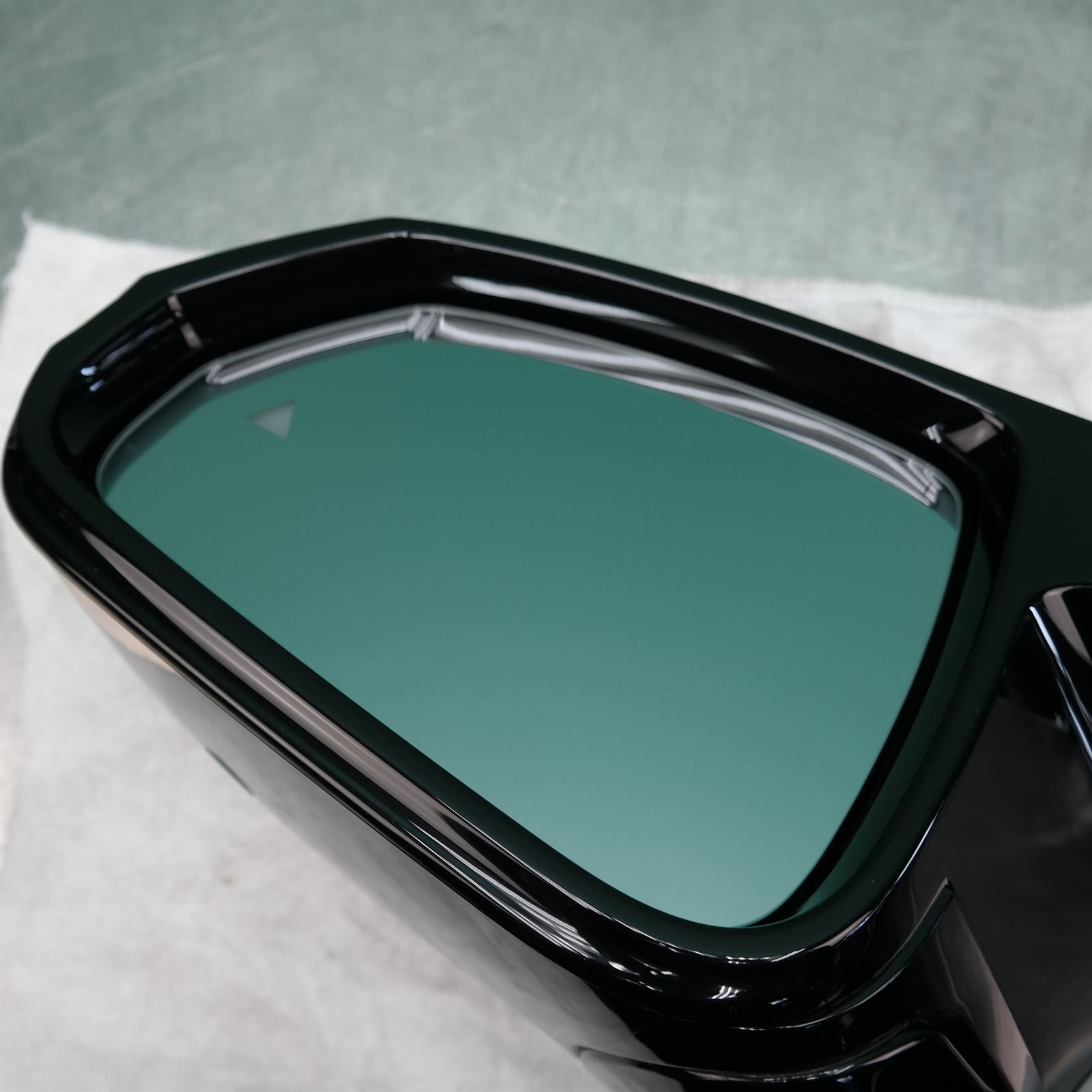 LEFT DOOR MIRROR F70 (505) *51-07* 6 LEFT DOOR MIRROR F70 (505) *51-07* - Image 6