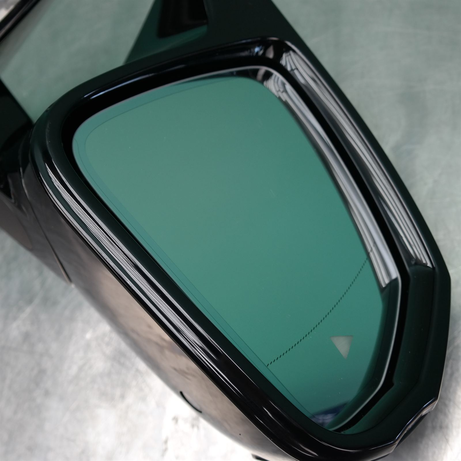 RIGHT DOOR MIRROR F70 (506) *51-07* 5 RIGHT DOOR MIRROR F70 (506) *51-07* - Image 5