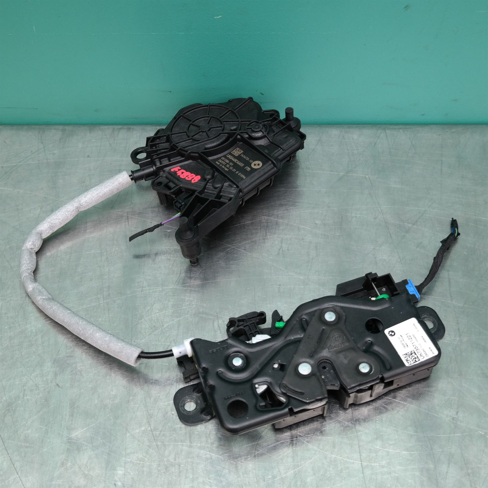 LOCK MECHANISM F70 # Tailgate Lock # (112) (C46) *41-60* LOCK MECHANISM F70 # Tailgate Lock # (112) (C46) *41-60*