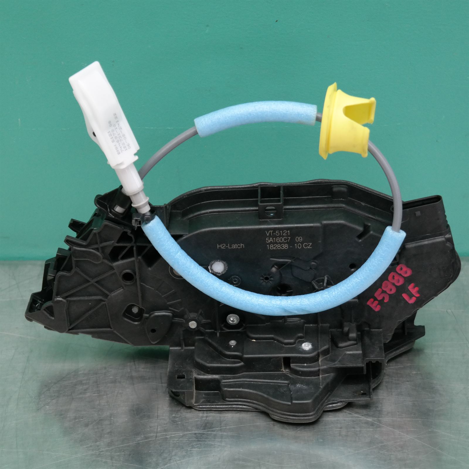 LOCK MECHANISM F70 # Door lock # (0C7) *51-10* LHF LOCK MECHANISM F70 # Door lock # (0C7) *51-10* LHF