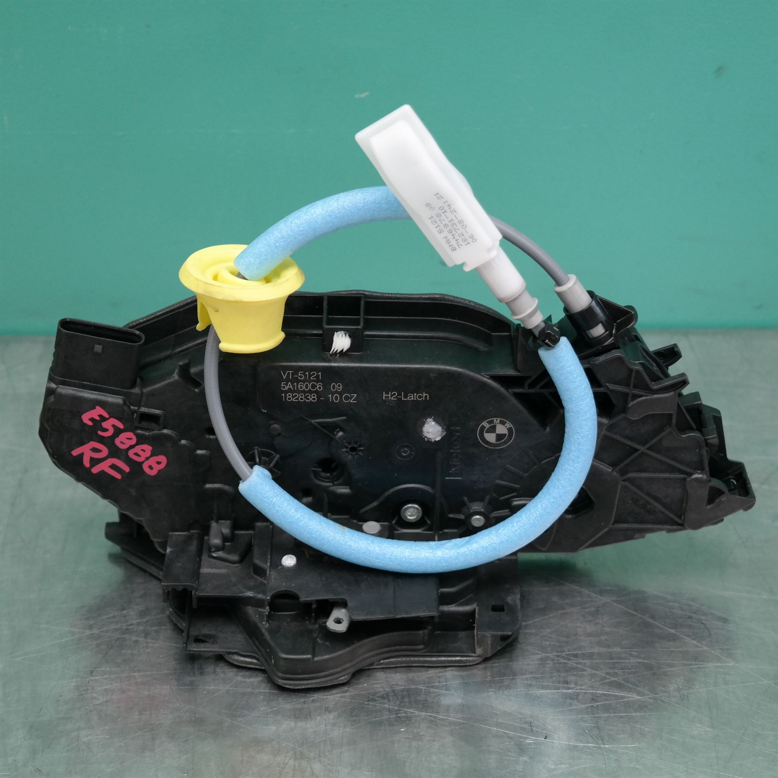 LOCK MECHANISM F70 # Door lock # (0C6) *51-10* RHF LOCK MECHANISM F70 # Door lock # (0C6) *51-10* RHF