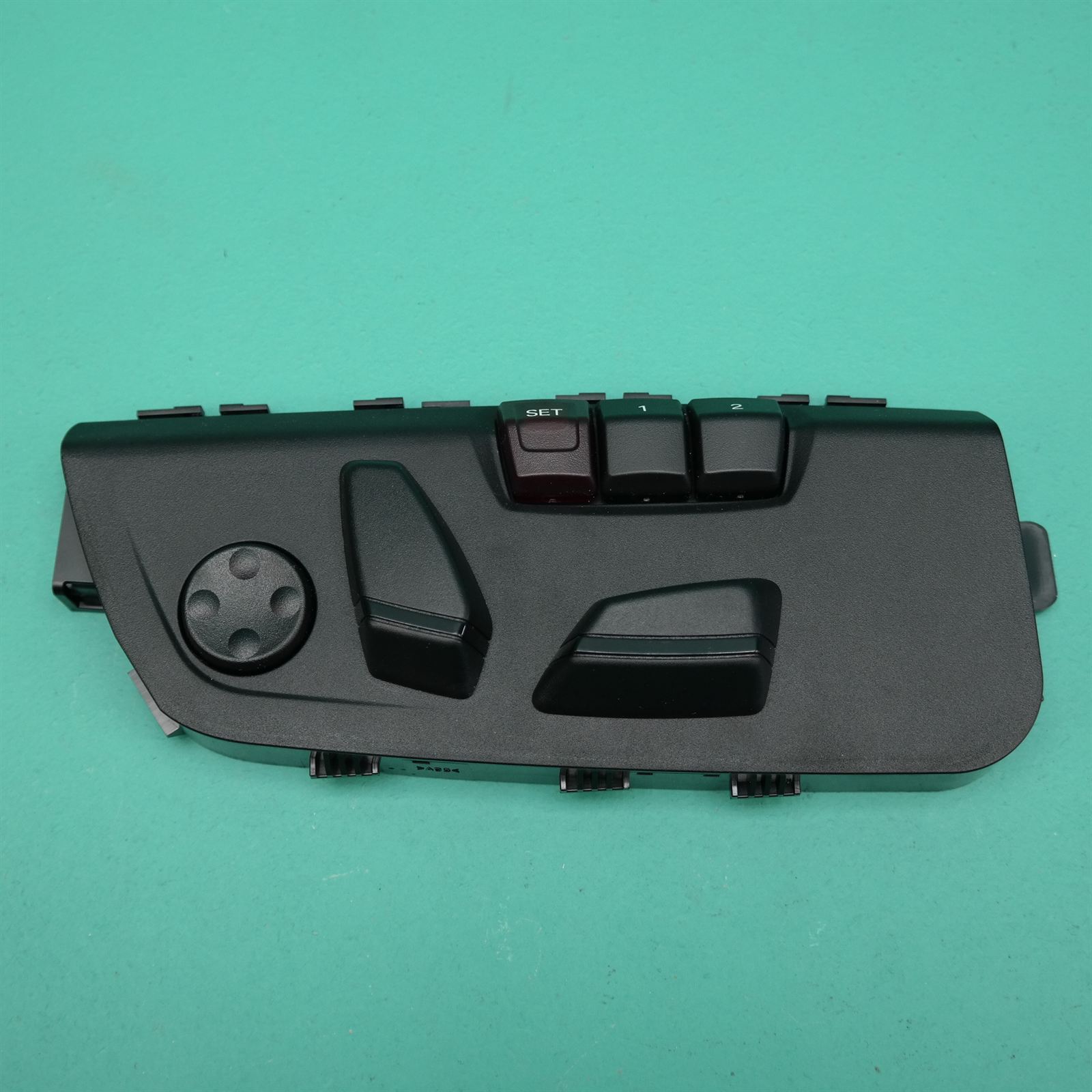 FRONT SEAT F70 # Seat Switch # (832) *61-35* RH FRONT SEAT F70 # Seat Switch # (832) *61-35* RH