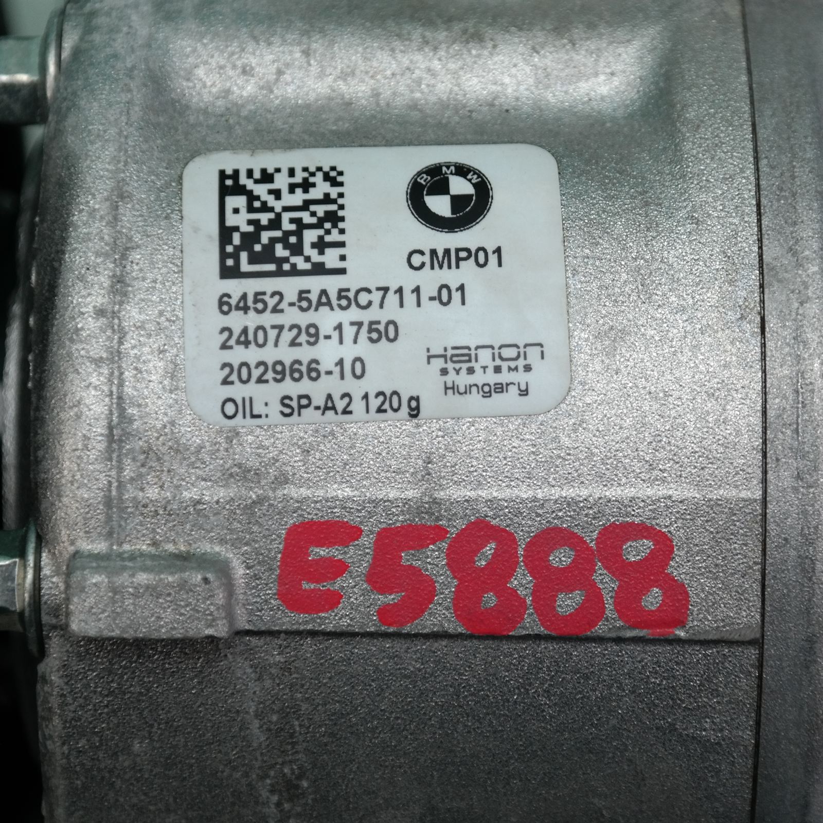 A/C COMPRESSOR F70 (711) *64-50* 4 A/C COMPRESSOR F70 (711) *64-50* - Image 4