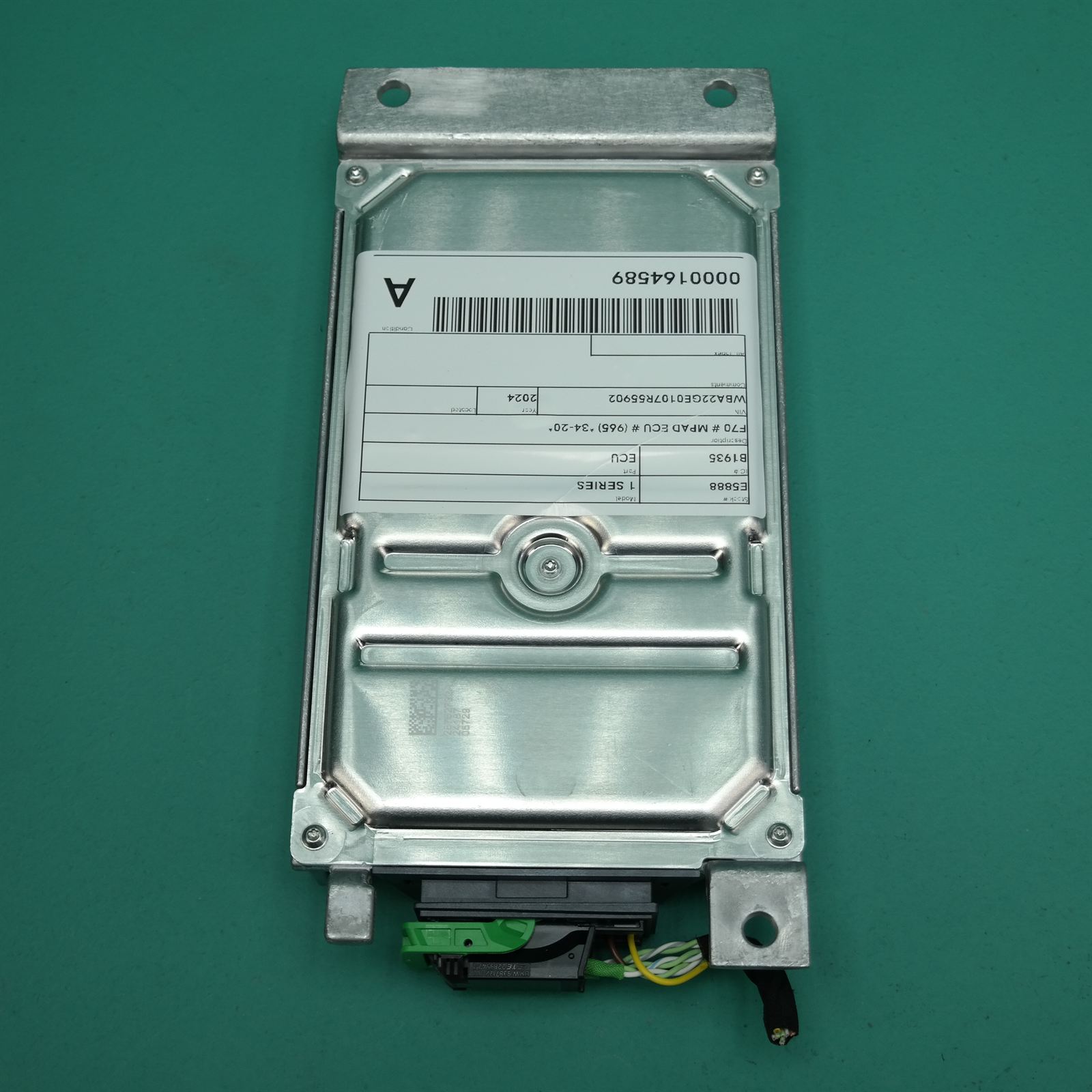 ECU F70 # MPAD ECU # (965) *34-20* 2 ECU F70 # MPAD ECU # (965) *34-20* - Image 2