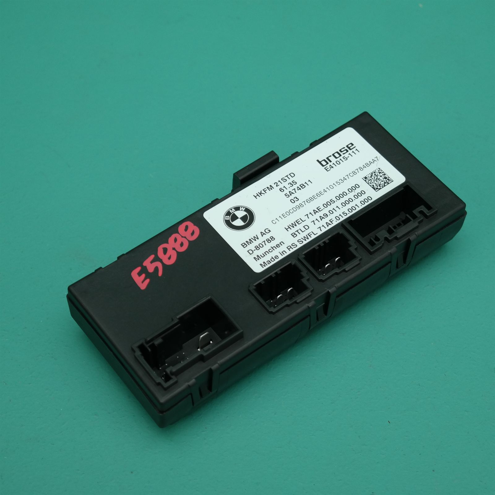 ECU F70 # Tailgate ECU # (211) *61-25* ECU F70 # Tailgate ECU # (211) *61-25*