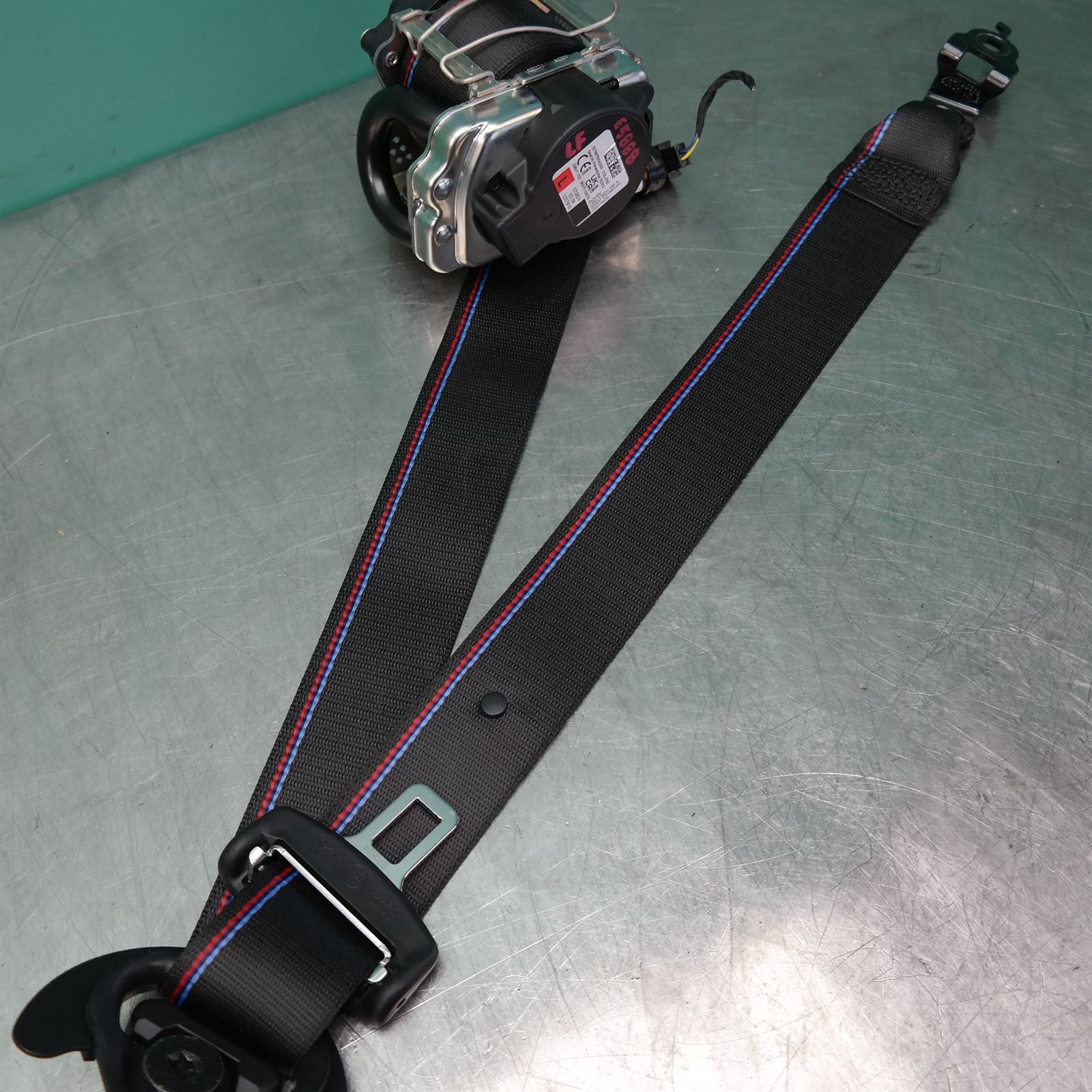 SEAT BELT F70 # Belt, front left # (4D1) *72-05* 2 SEAT BELT F70 # Belt, front left # (4D1) *72-05* - Image 2