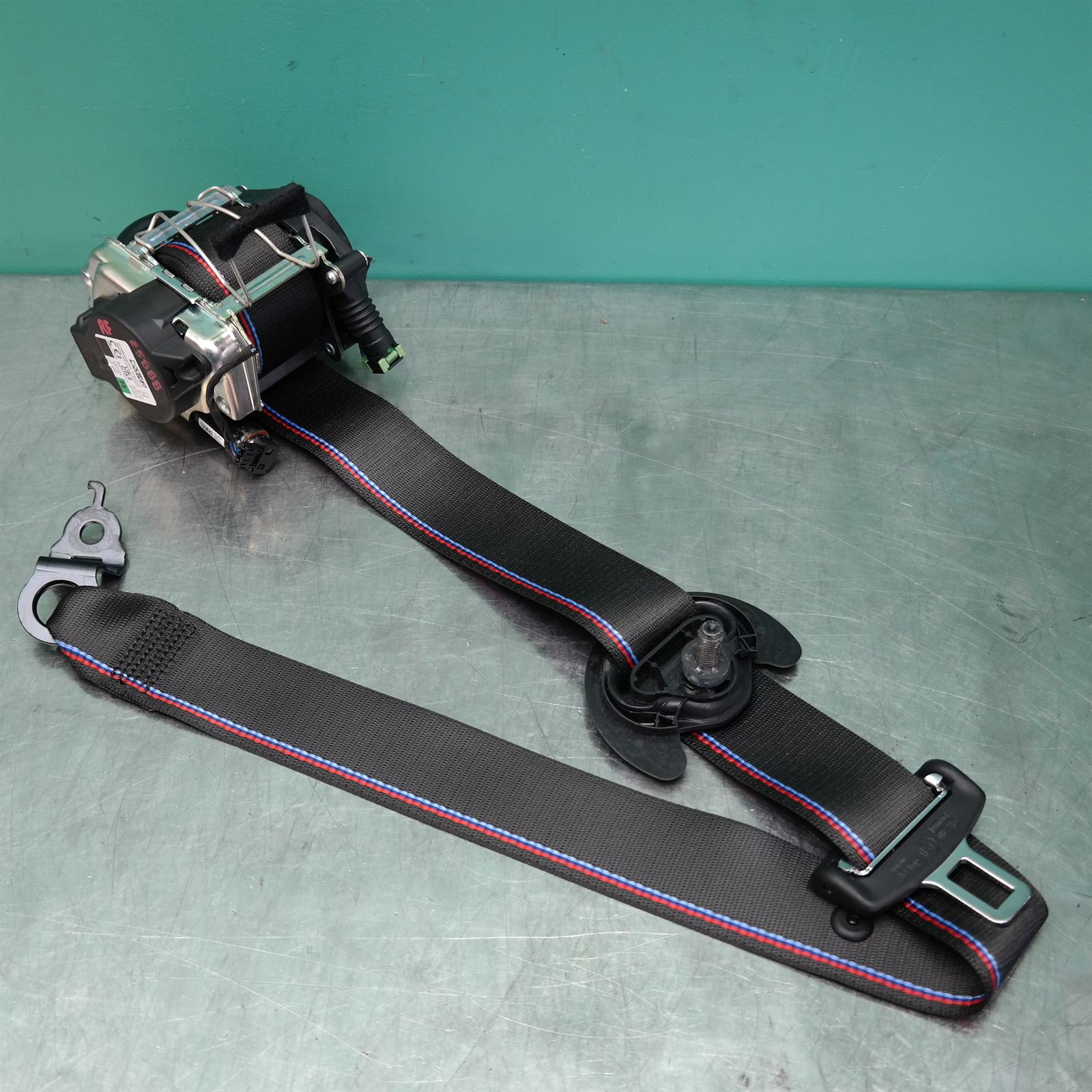 SEAT BELT F70 # Belt, front right # (4D2) *72-05* SEAT BELT F70 # Belt, front right # (4D2) *72-05*