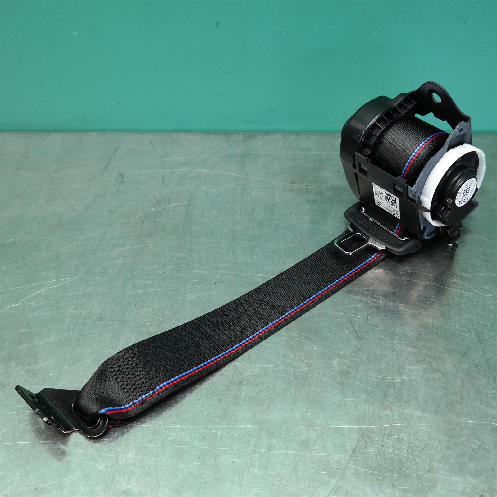 SEAT BELT F70 # Belt, rear left # (2D9) *72-05* SEAT BELT F70 # Belt, rear left # (2D9) *72-05*