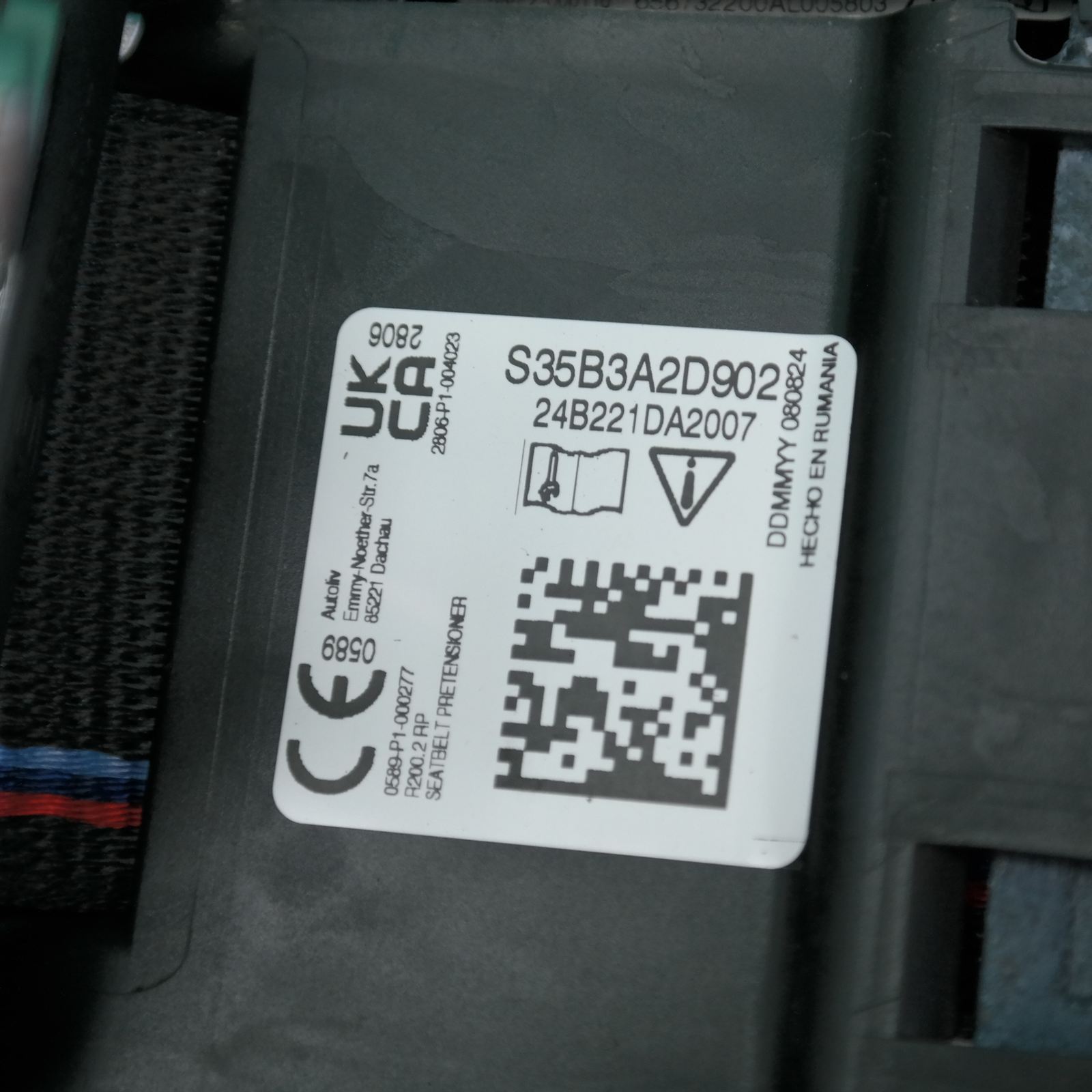 SEAT BELT F70 # Belt, rear left # (2D9) *72-05* 4 SEAT BELT F70 # Belt, rear left # (2D9) *72-05* - Image 4