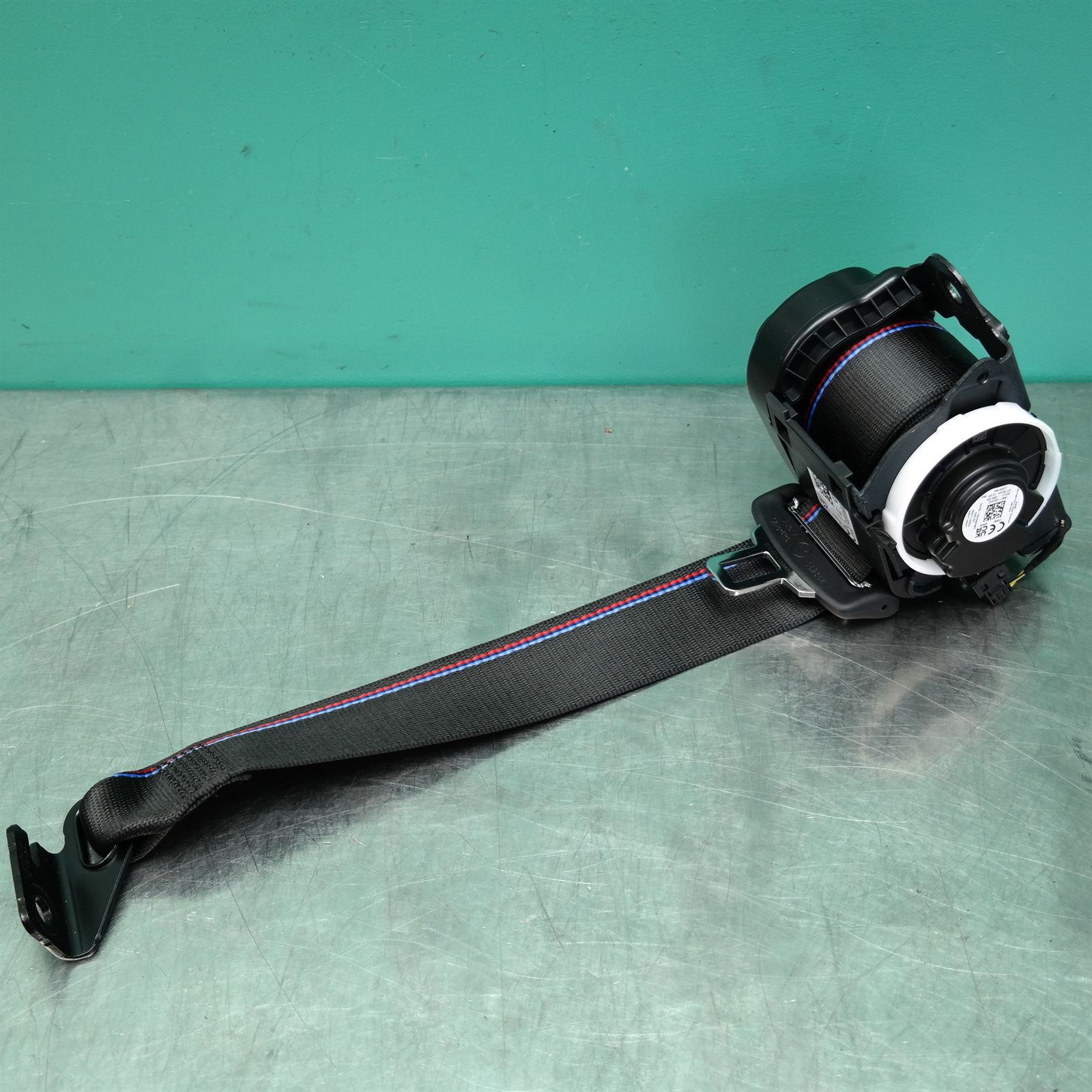 SEAT BELT F70 # Belt, rear right # (2E0) *72-05* SEAT BELT F70 # Belt, rear right # (2E0) *72-05*